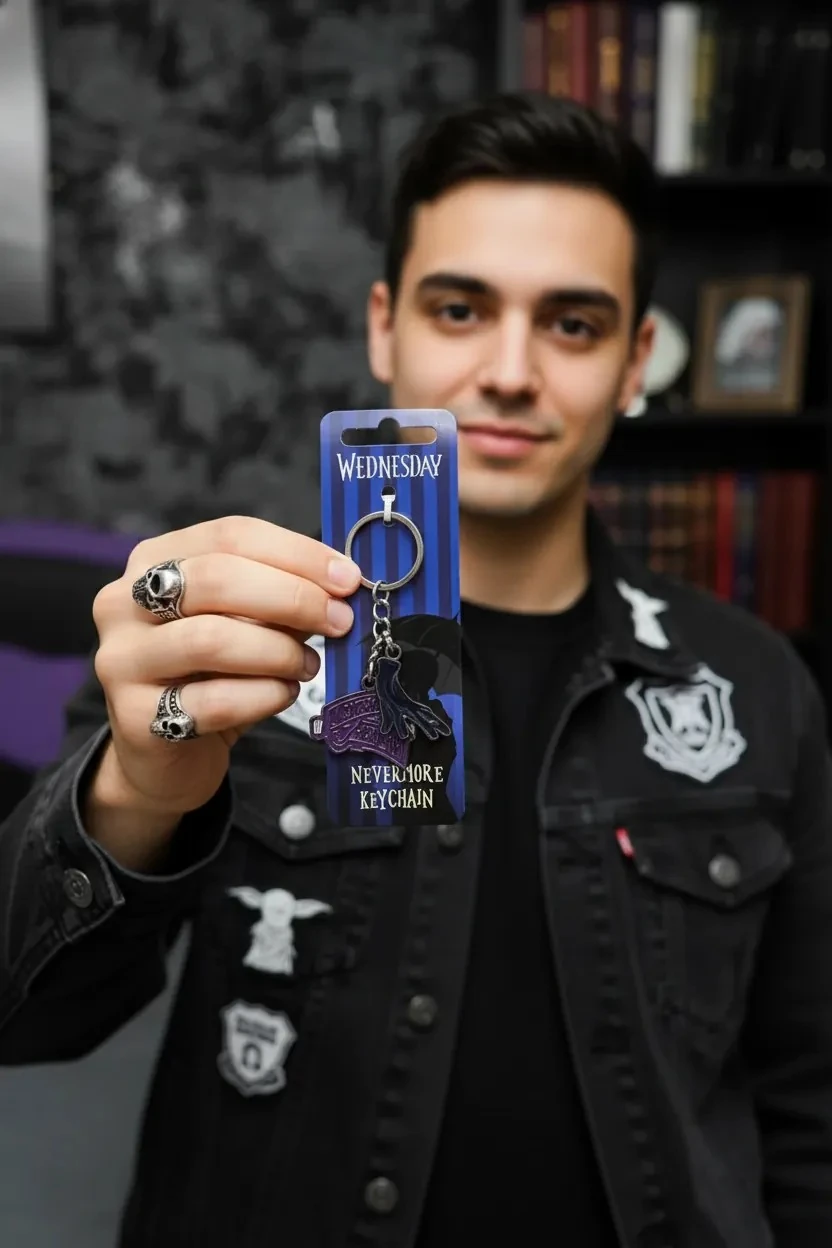 Wednesday Lisanslı Nevermore Anahtarlık