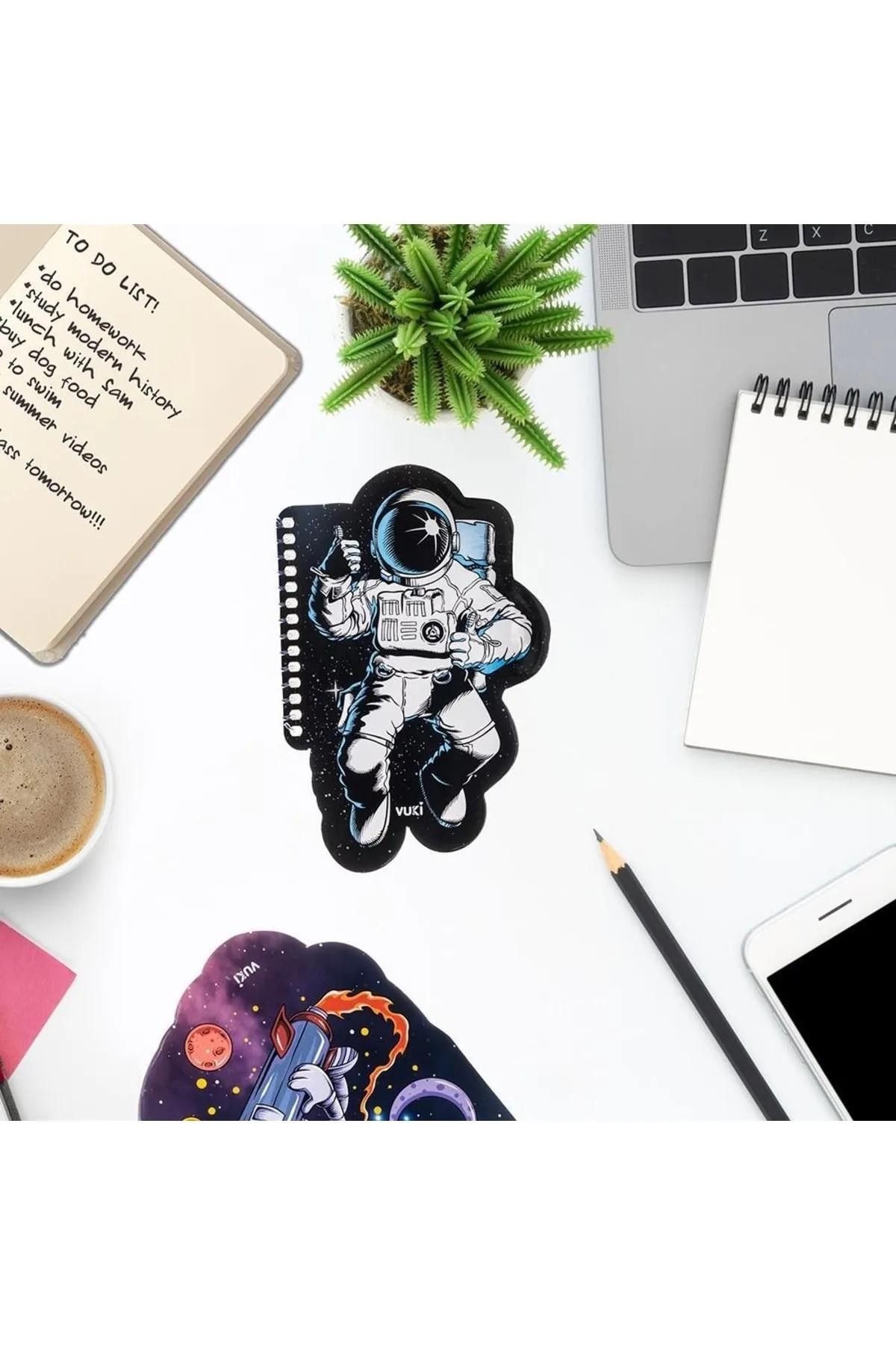 Vuki Şekili Spiralli Defter-Astronot