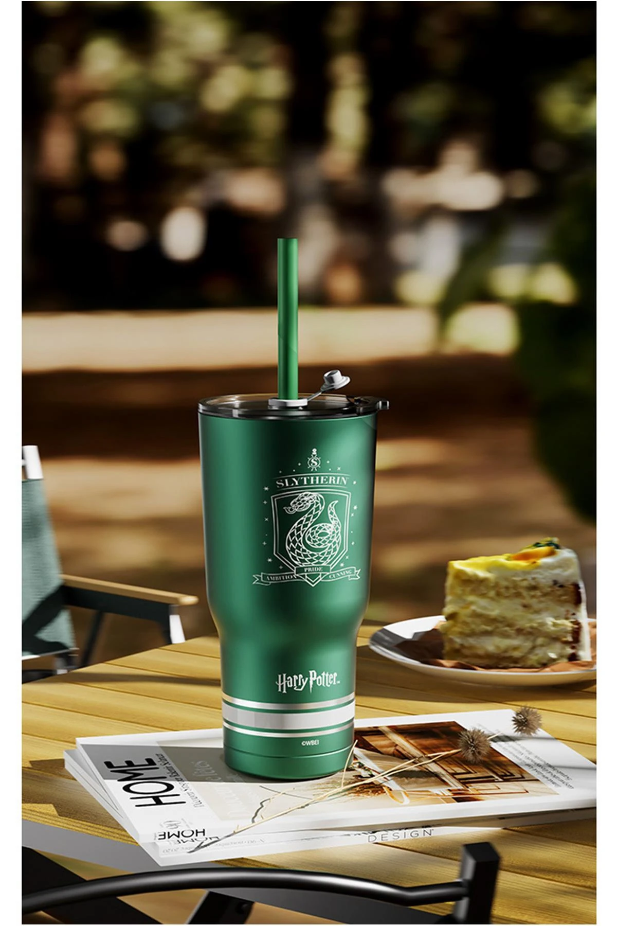Harry Potter Lisanslı Pipetli Termos (580Ml) - Slytherin (Outlet)