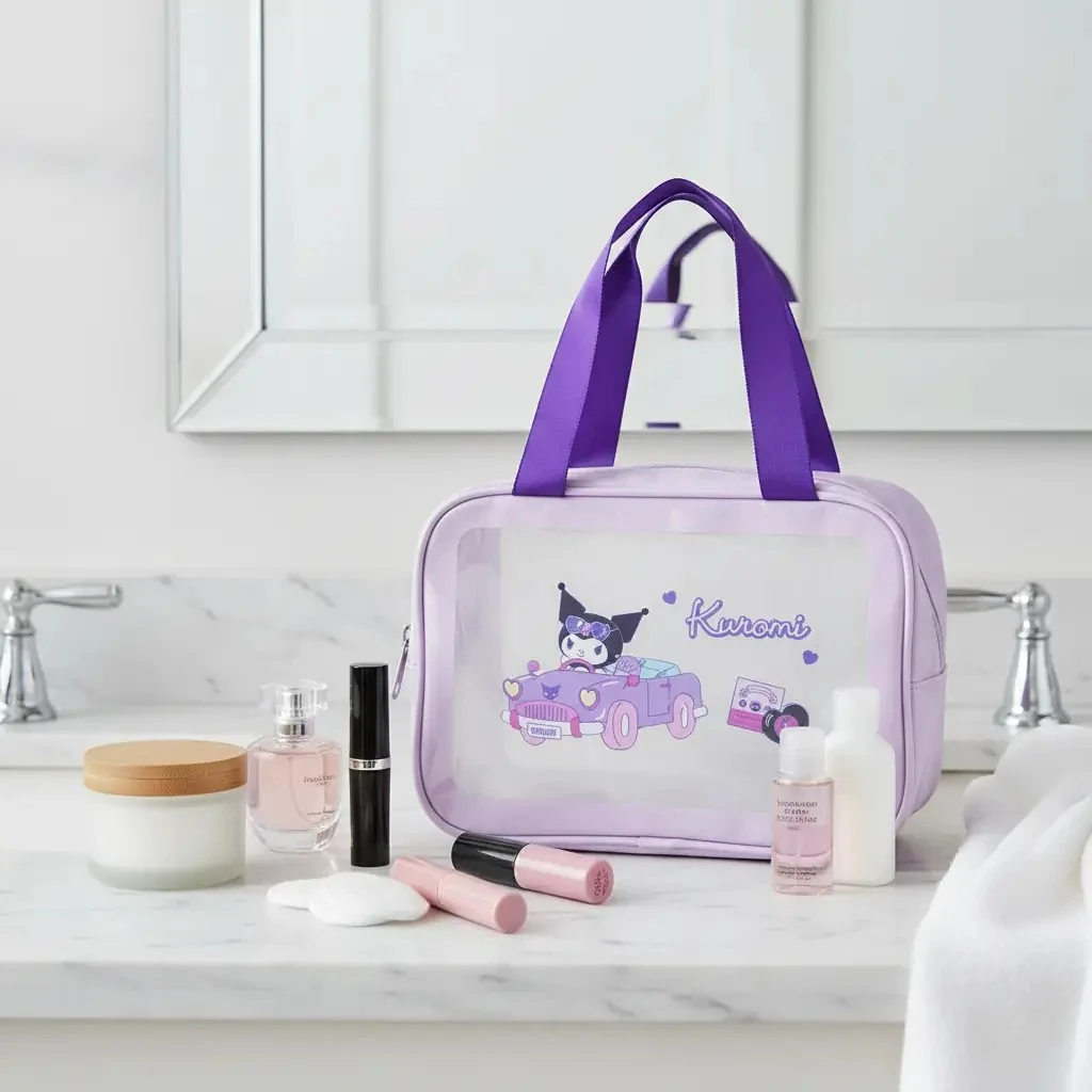 Sanrio Lisanslı Kuromi Seyahat Çantası - PU Deri ve PVC Detaylı Fonksiyonel Kozmetik Çantası
