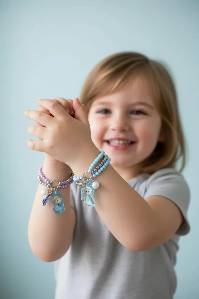 Disney Karlar Ülkesi Lisanslı Kolye ve Küpe Takı Seti - Elsa Temalı Çocuk Aksesuar 15 cm
