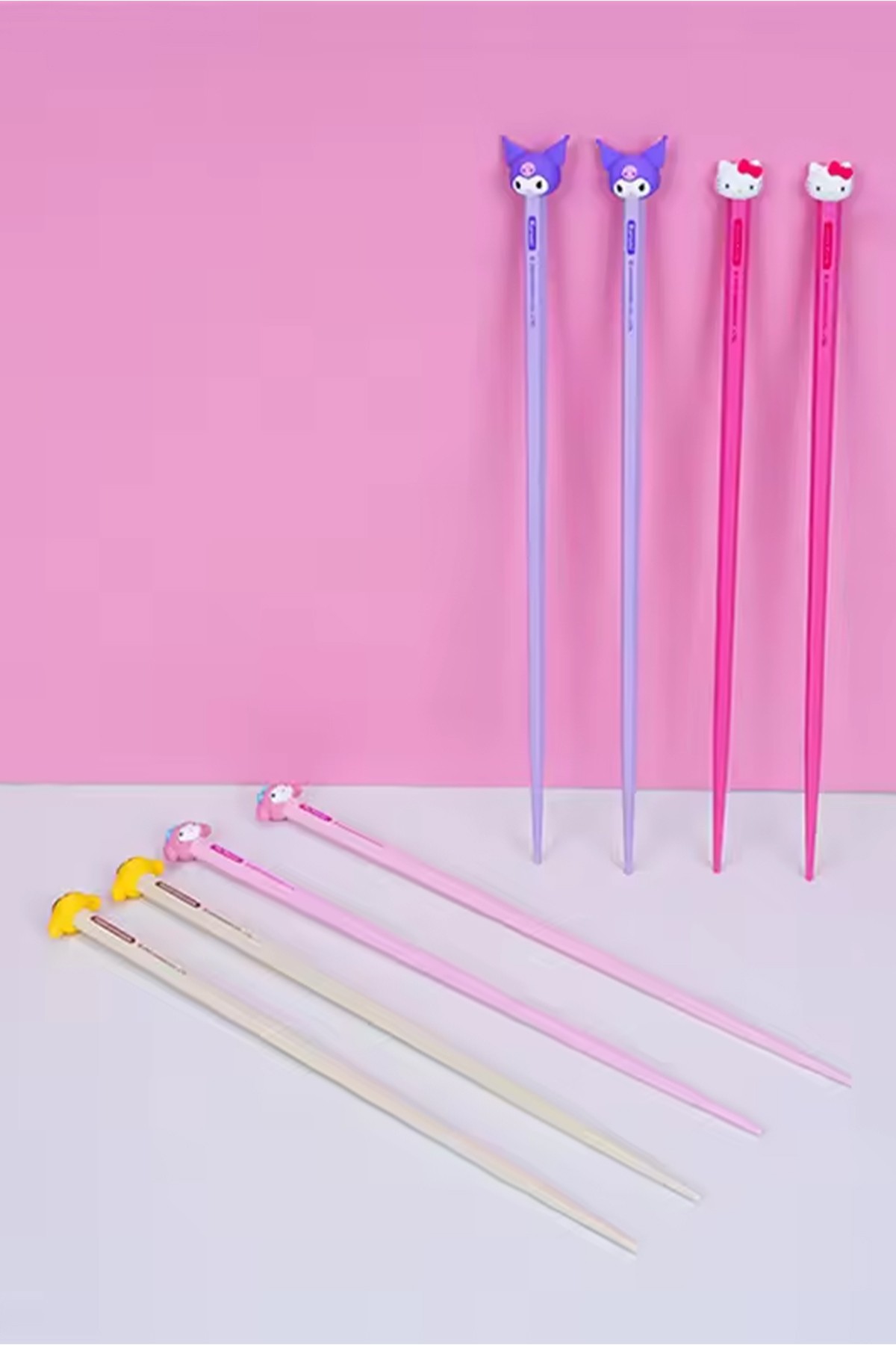 Sanrio Lisasnlı Mini Figürlü Yemek Çubuğu - Chopstick