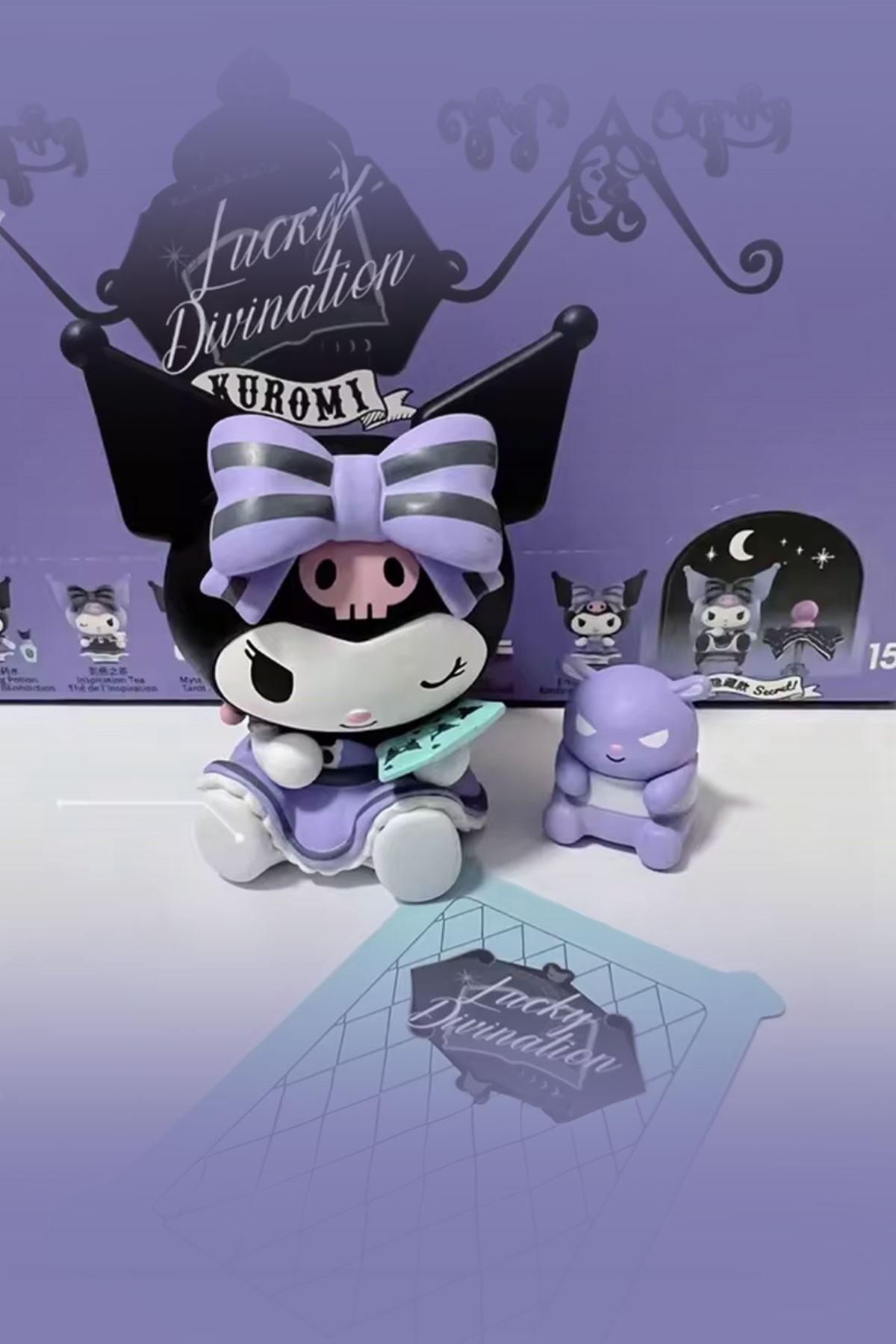 Sanrio Lisanslı Kuromi Şanslı Kehanet Serisi Sürpriz Figürlü Kutu Blind Box