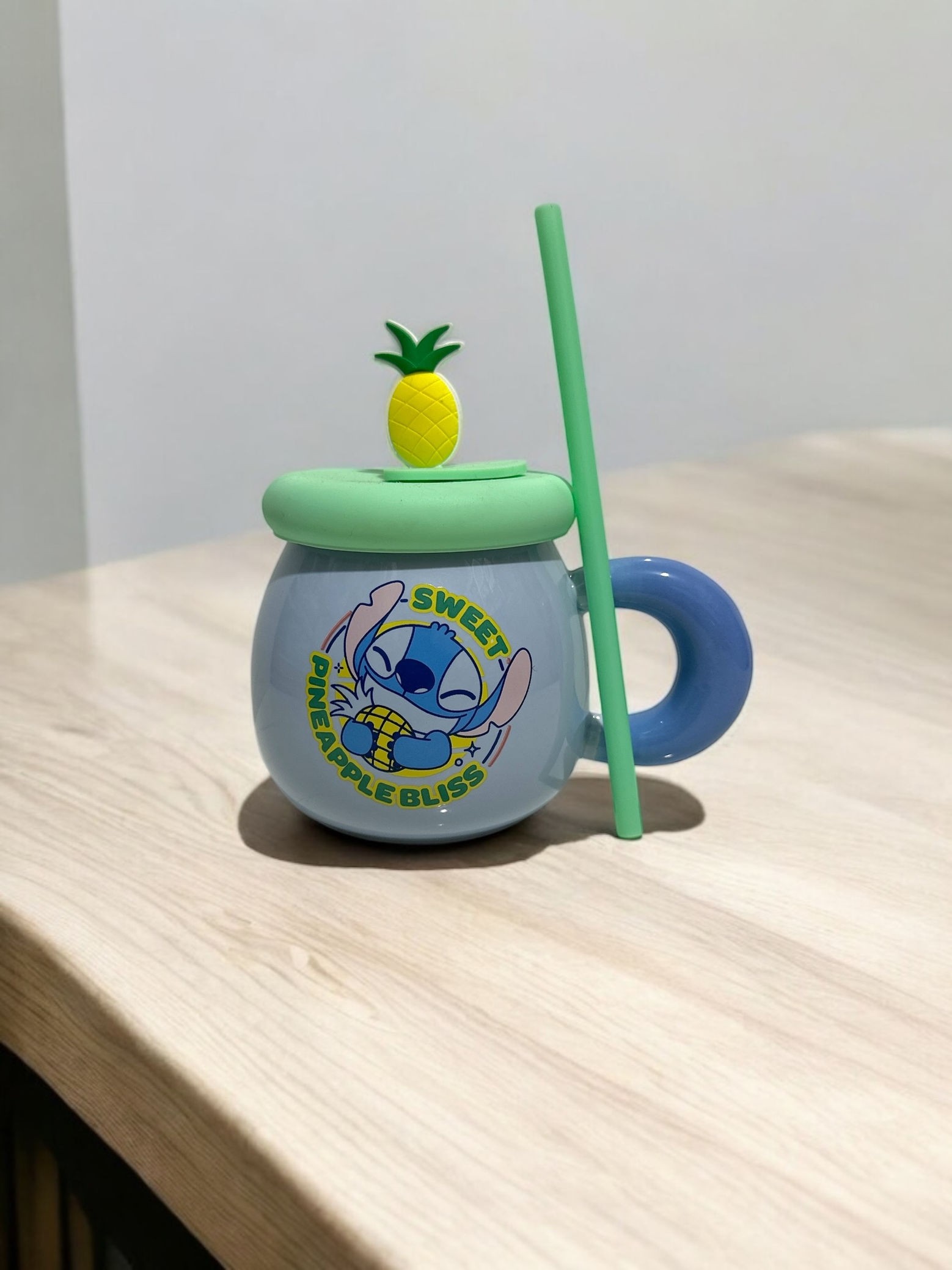 Disney Lilo&Stitch Lisanslı Ananas Figürlü Seramik Kupa 350ml