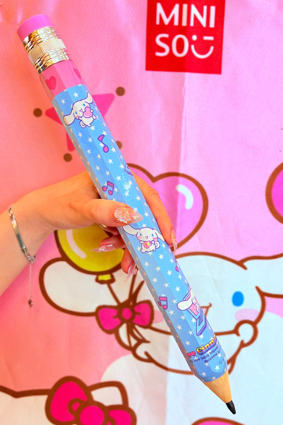 Sanrio Karakterleri Lisanslı Parti Temalı Büyük Kalem