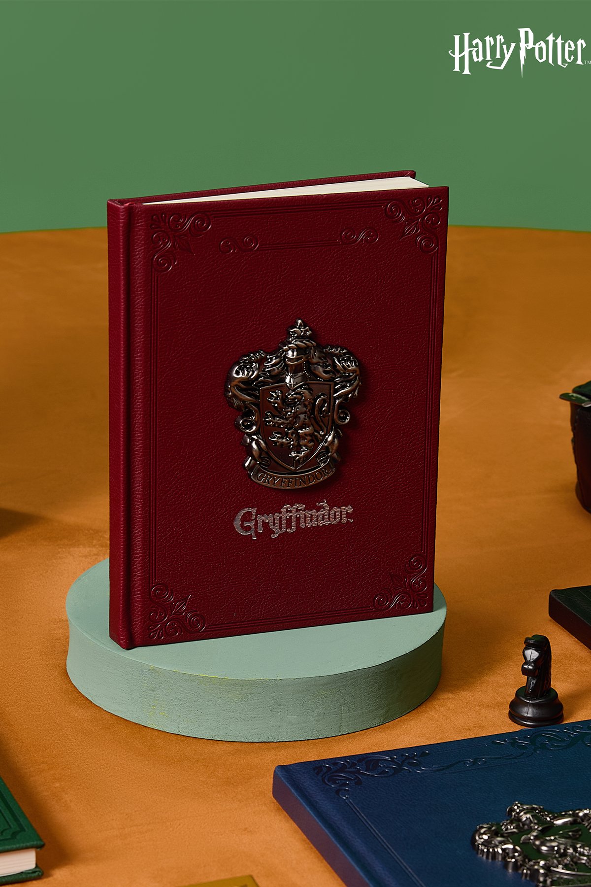 Harry Potter Lisanslı Ciltli Kabartmalı A5 Defter - Gryffindor