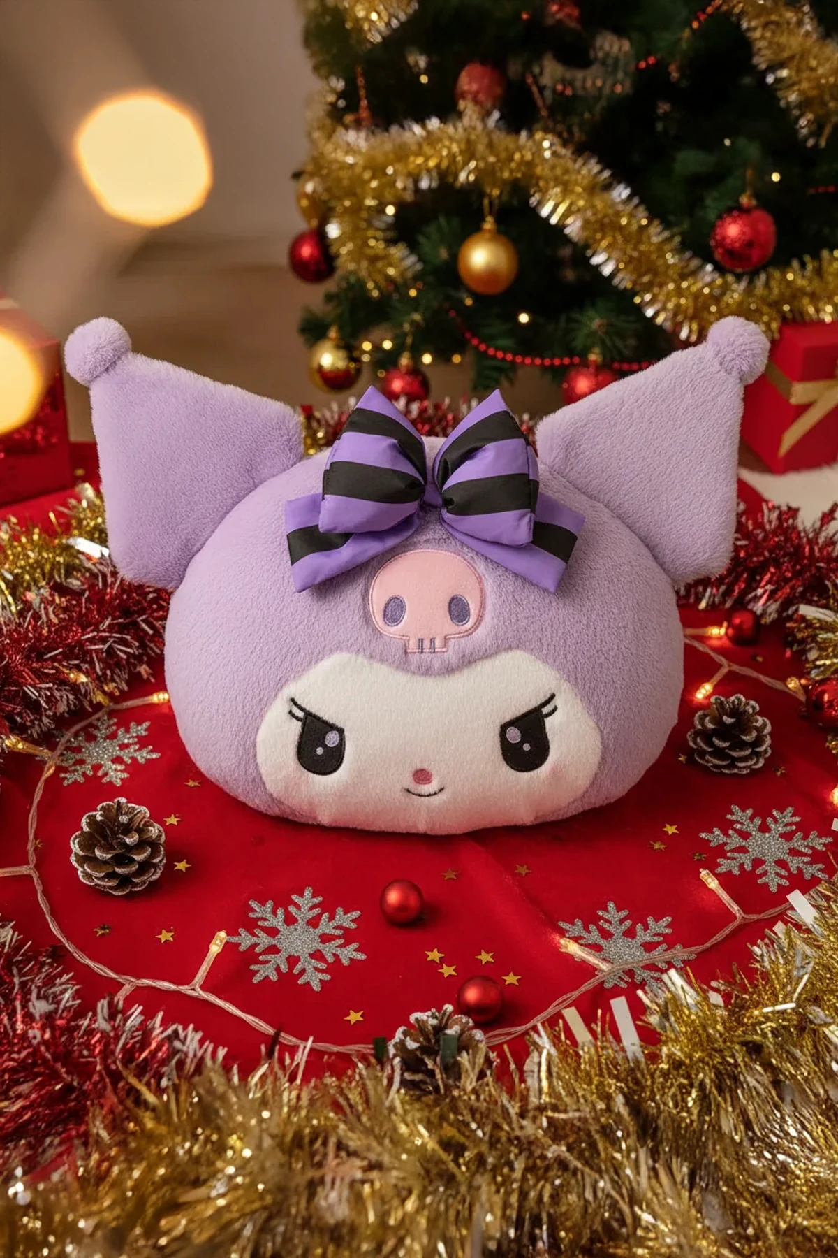 Sanrio Lisanslı Mor Şekilli Yastık - Kuromi