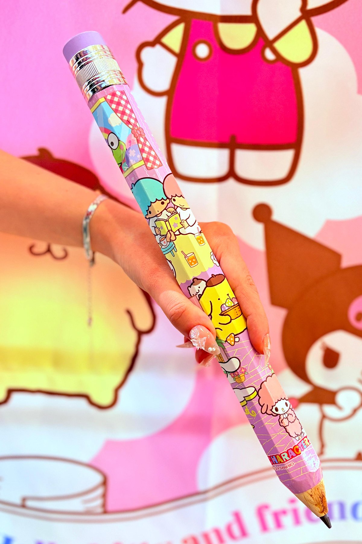 Sanrio Karakterleri Lisanslı Kamp Temalı Büyük Kalem