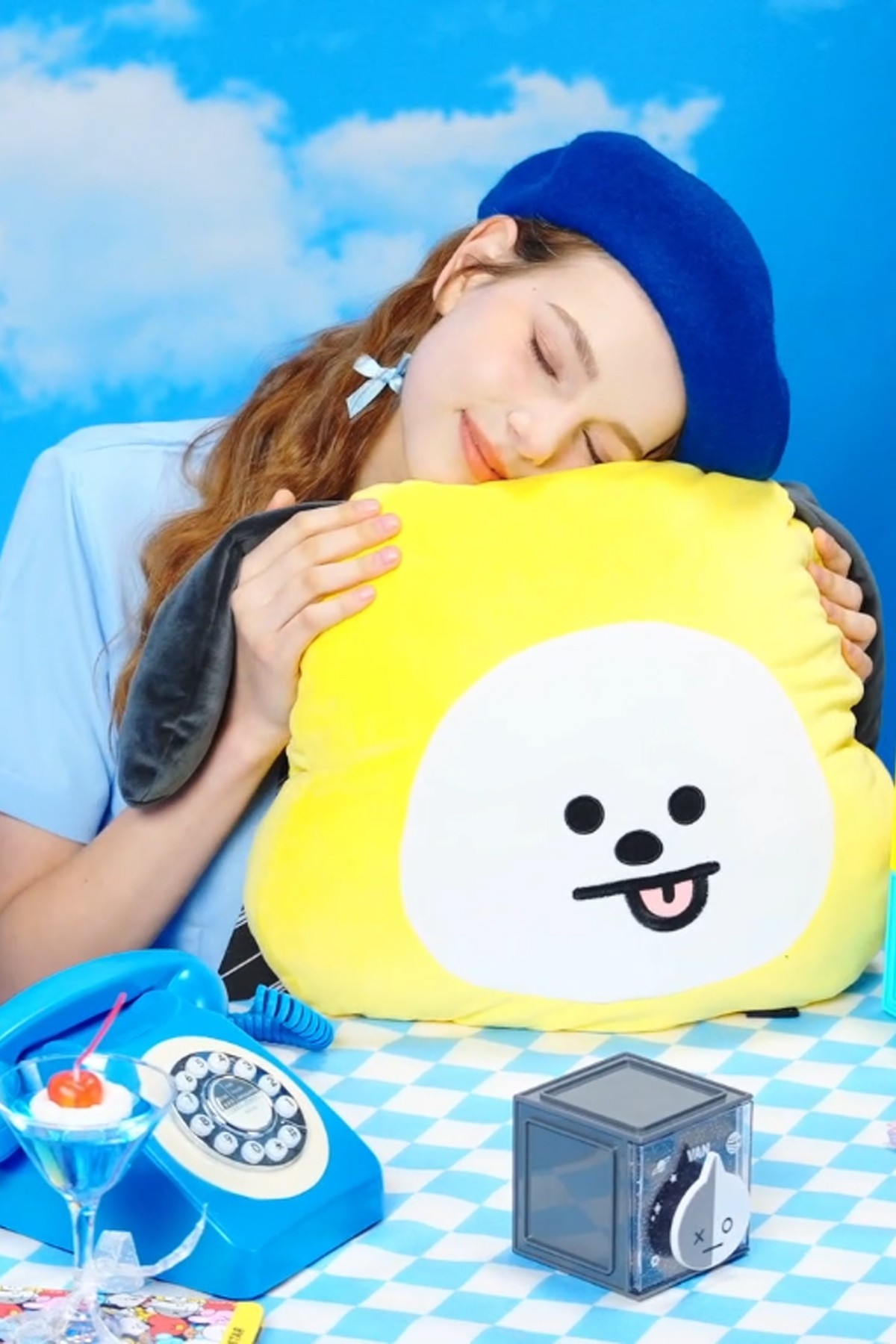 BT21 Lisanslı Peluş Yastık - Chimmy 40x38 cm