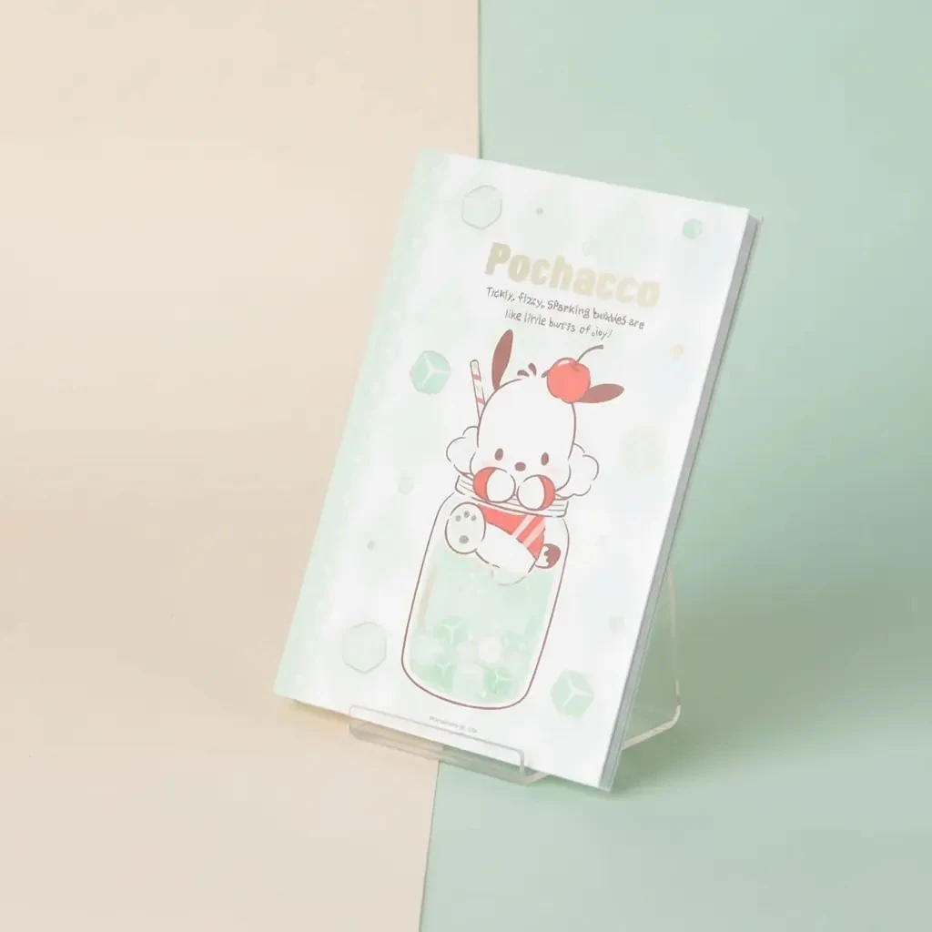 Sanrio Lisanslı Pochacco Renkli Yaz Serisi EVA Kapaklı Çizgili Not Defteri – A5 Boyut 104 Sayfa