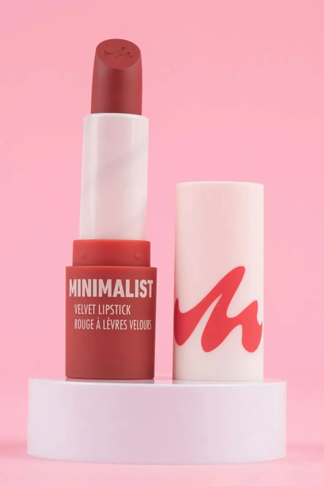 MINISO Lisanslı Minimalist Kadife Mat Ruj 01 – Şeftali Tonlu 7,7 Cm
