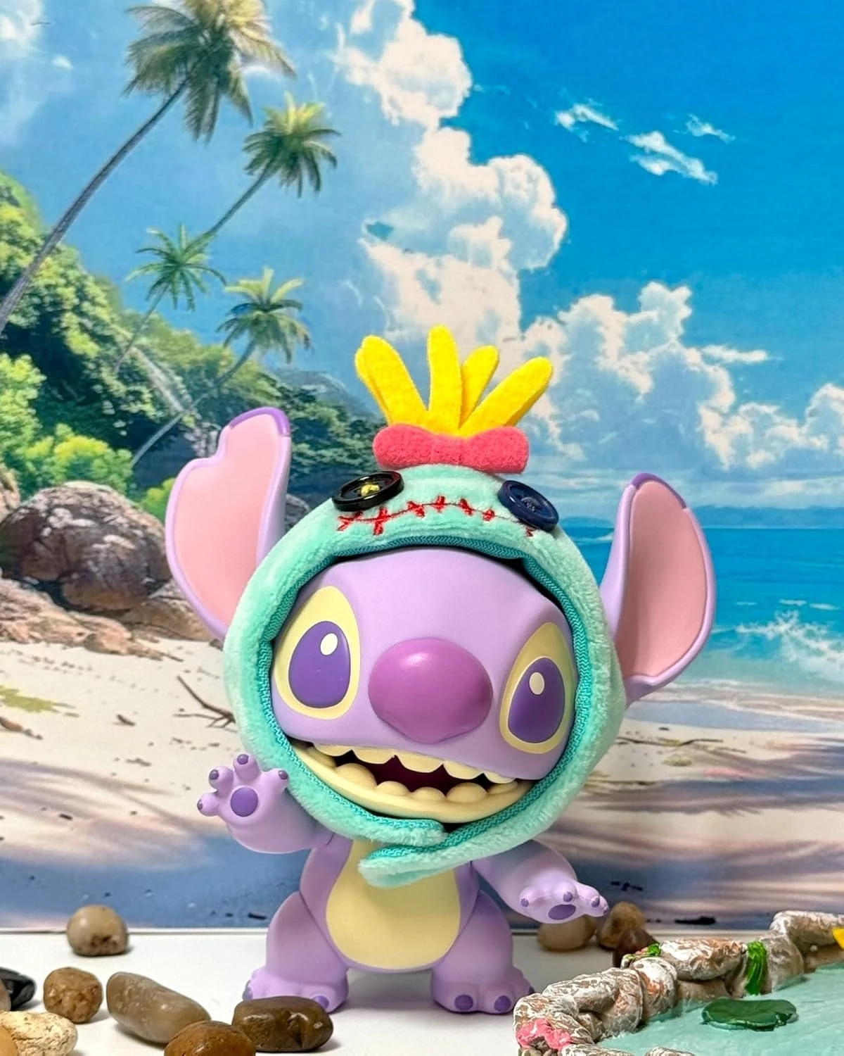 Disney Stitch Lisanslı Cool Tranformation Sürpriz Figürlü Kutu 