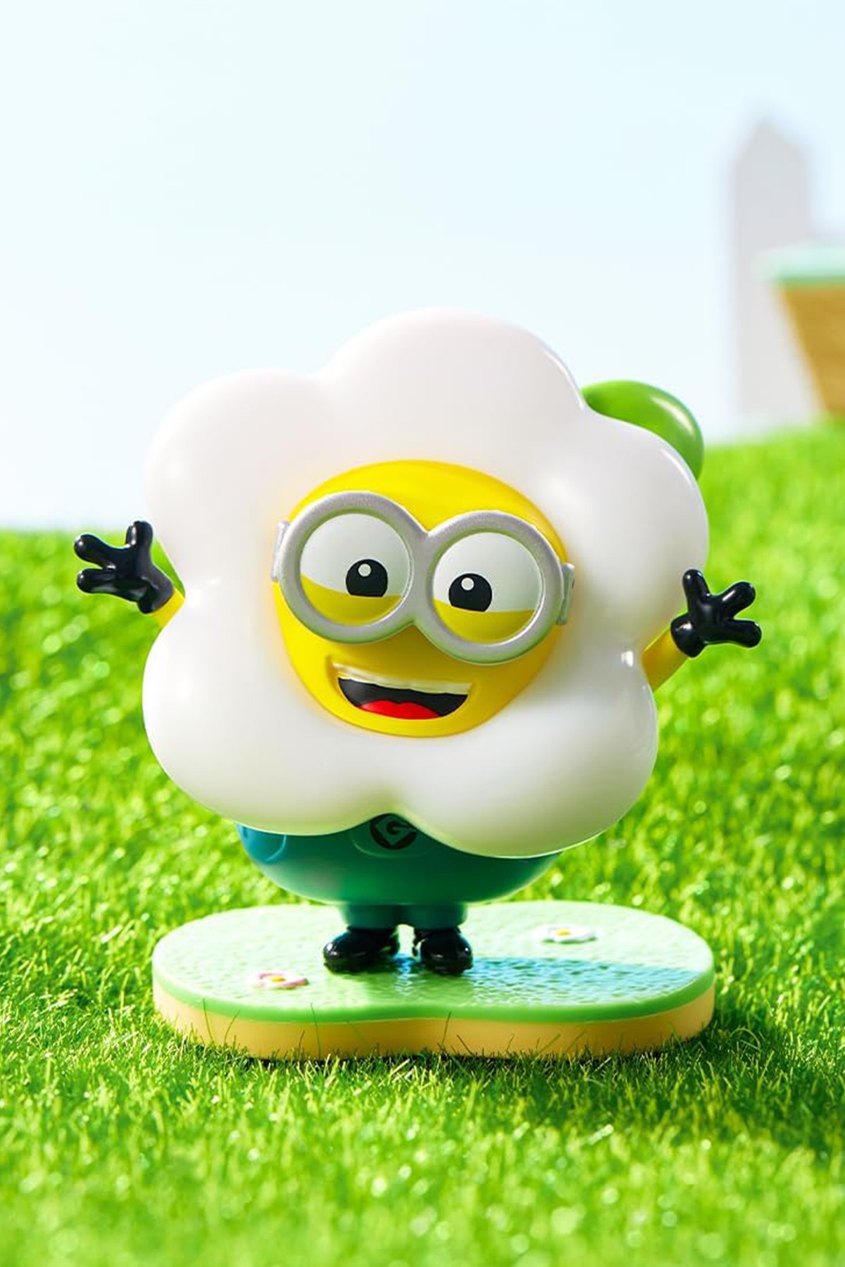 Minions Lisanslı Çiçek Bahçesi Sürpriz Figürlü Kutu Blind Box