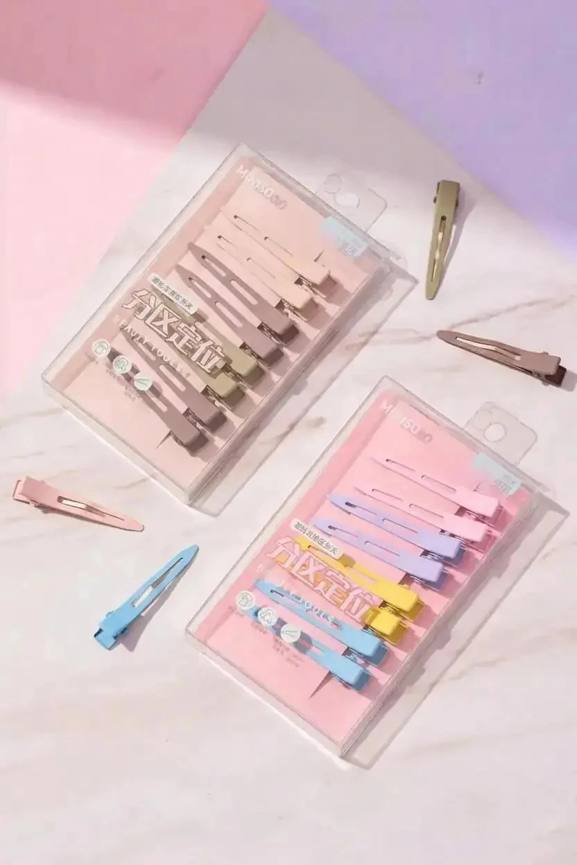 Miniso Lisanslı Renkli Saç Klipsi 8’li 7,2 Cm – Pratik Şekillendirici Set