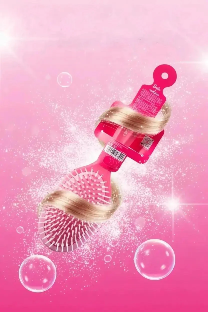 Barbie Lisanslı Simli Saç Fırçası – Işıltılı ve Nazik Tarama Sağlayan Tasarım 26,5 Cm