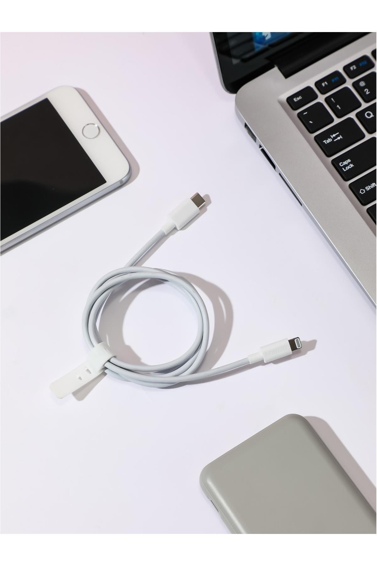Type-C -Lightning Hızlı Şarj Ve Sync Kablosu -Beyaz