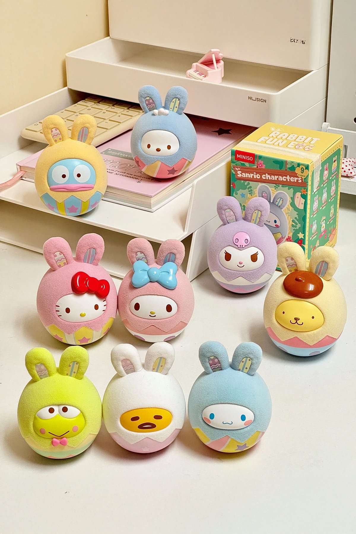 Sanrio Lisanslı Tavşan Figürlü Sürpriz Yumurta - Blind Box