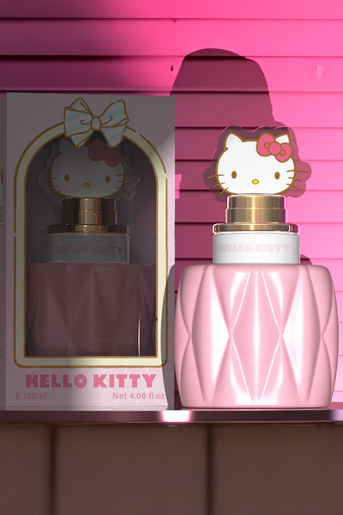 Sanrio Lisanslı Velvet Cake Kadın Parfüm (120ml)- Hello Kitty