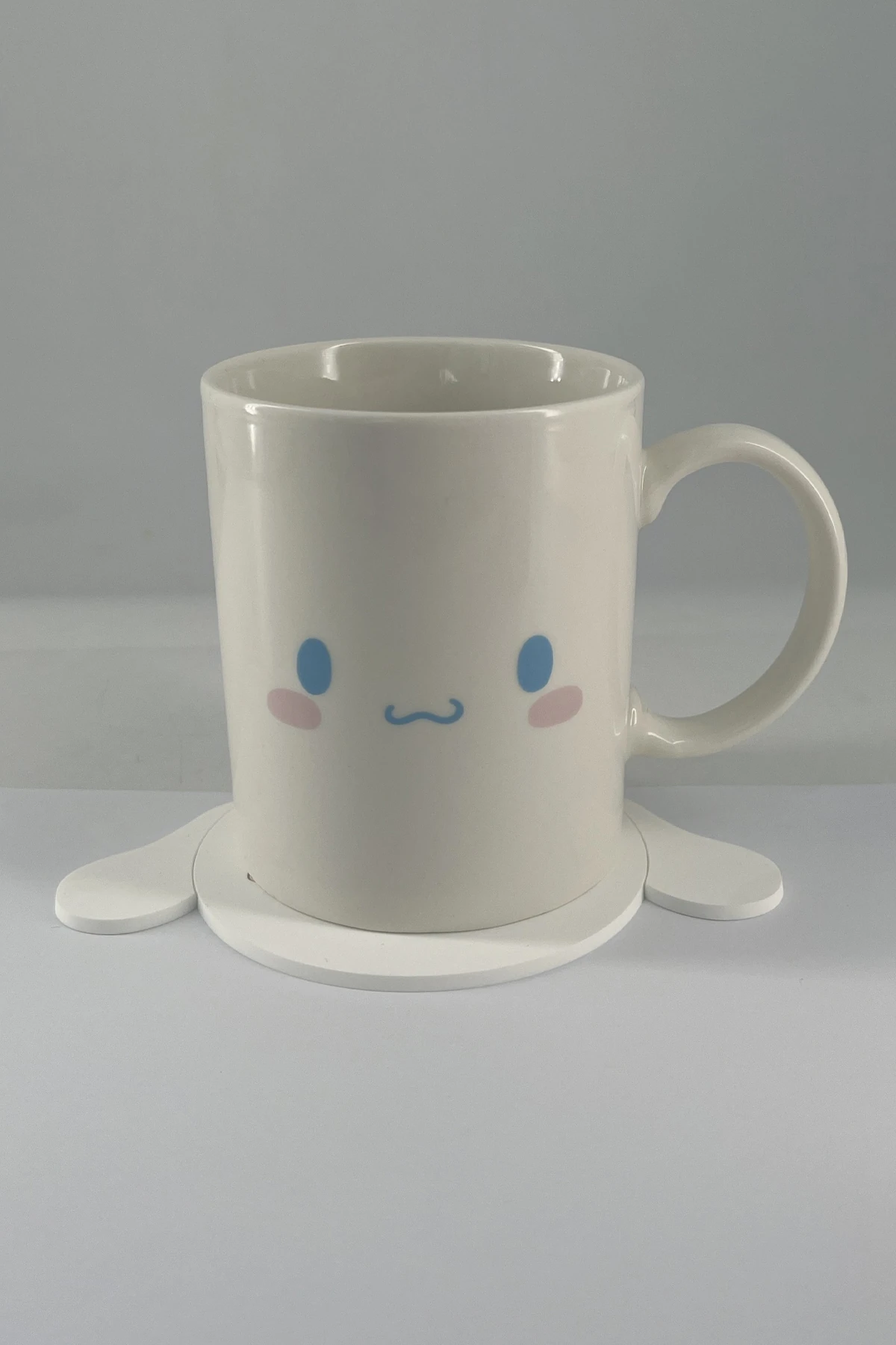 Sanrio Lisanslı Cinnamoroll Seramik Kupa Seti 340 mL – Altlıklı Tasarım