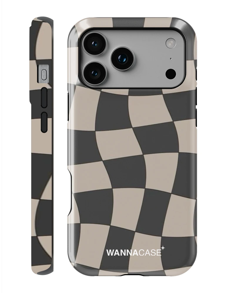 iPhone 17 Pro Max Check Mater Classic Essential Tough Telefon Kılıfı