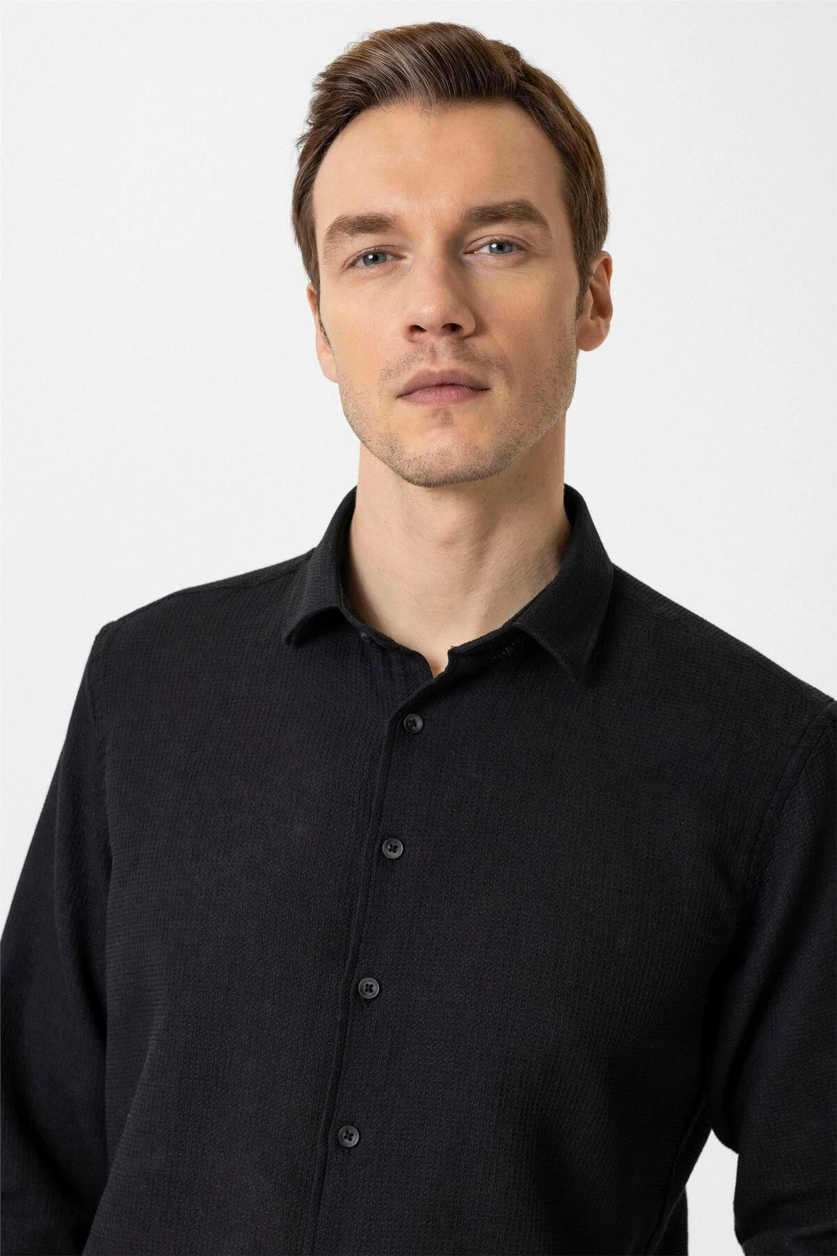 Köşeli Manşet Slimfit Desenli Gömlek