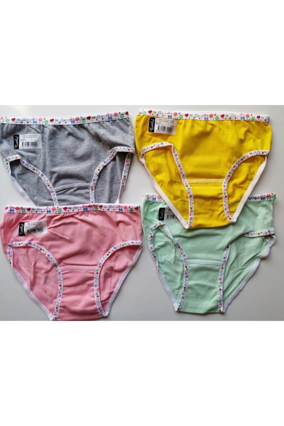 Kız Sarı Çocuk Arkası Baskılı Külot 3 lü