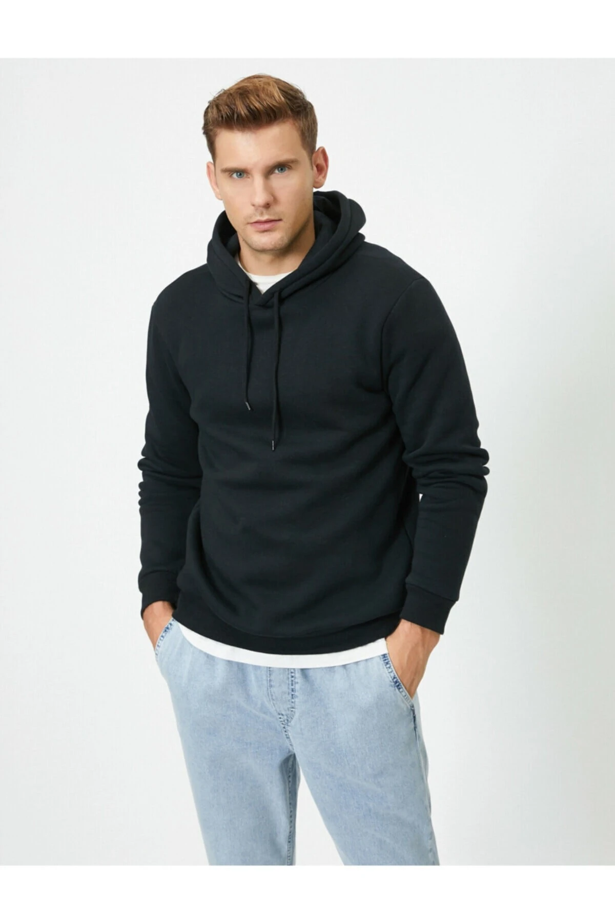 Erkek Siyah Uzun Kollu Kapüsonlu Sweatshirt