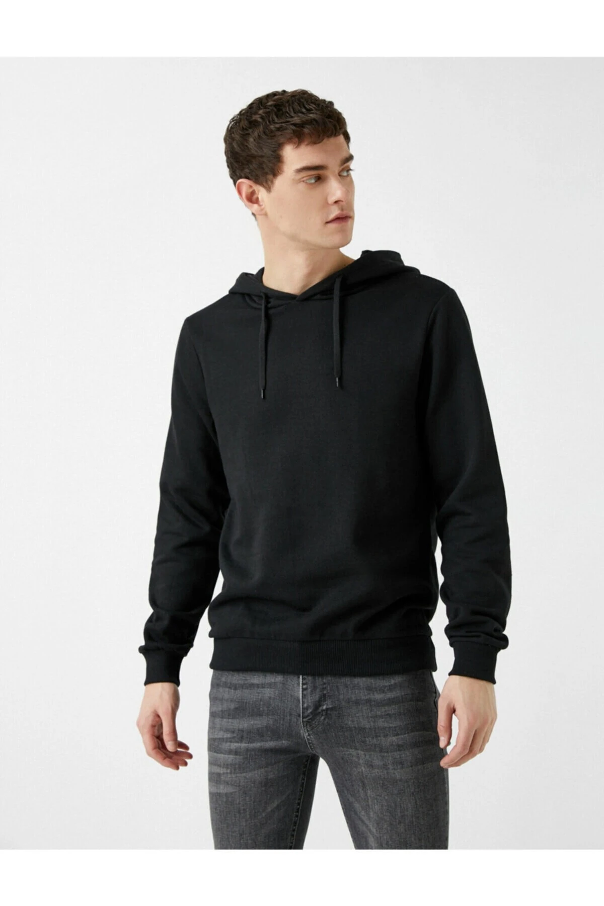 Erkek Siyah Kapüşonlu Pamuklu Uzun Kollu Basic Sweatshirt