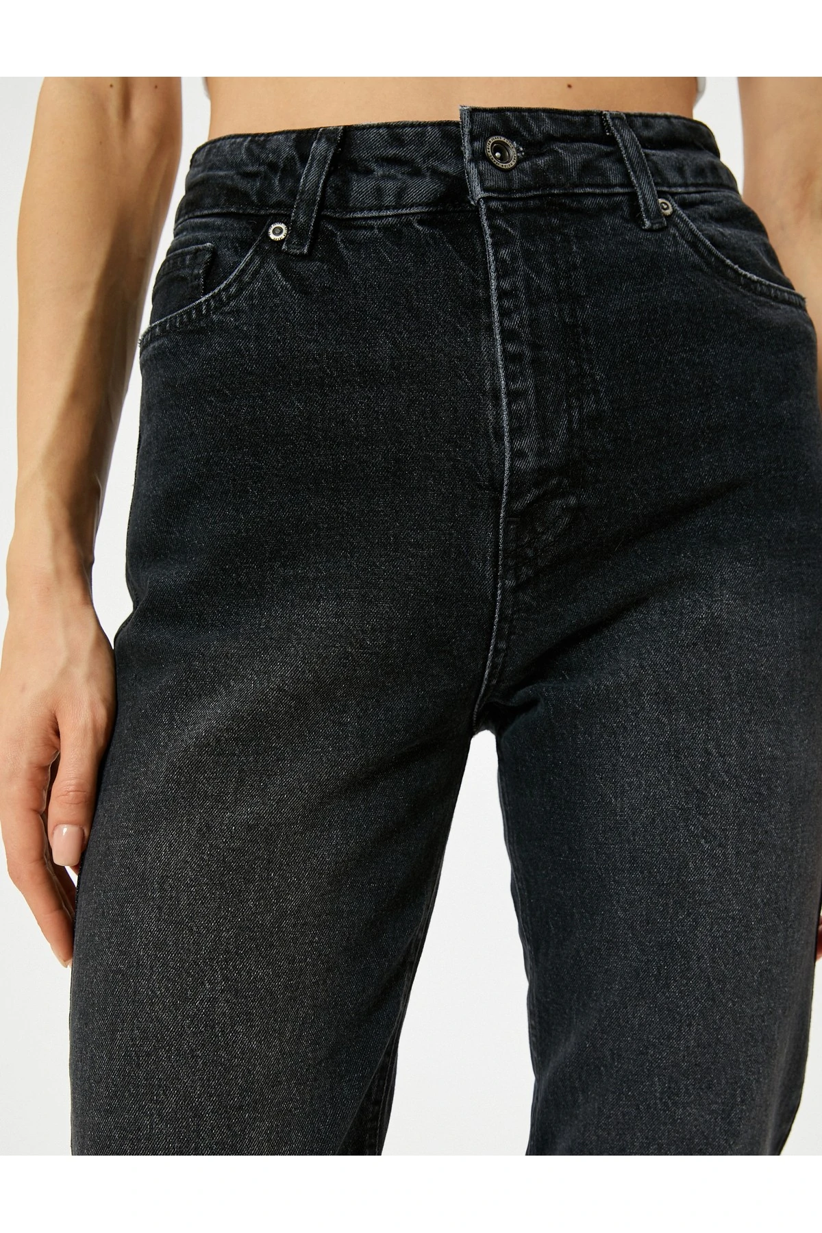 Yüksek Bel Kot Pantolon Rahat Kesim Hafif Dar Paça - Mom Slim Jeans