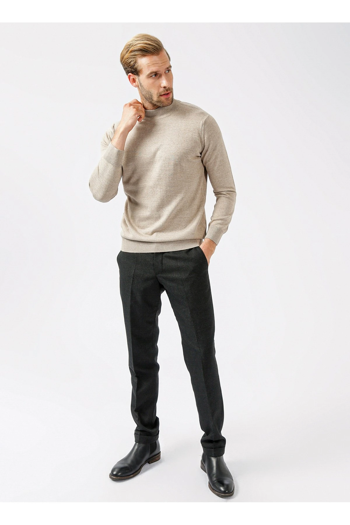 Yarım Balıkçı Yaka Regular Fit Düz Açık Bej Erkek Kazak TR2013700251