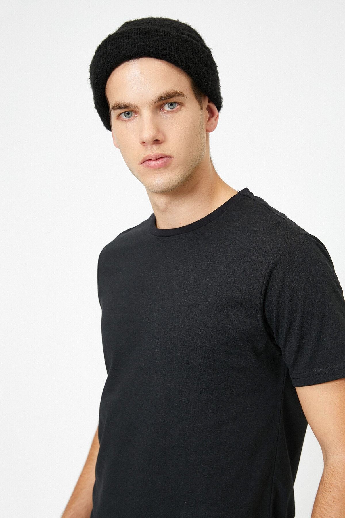 Erkek Yeşil Bisiklet Yaka T-Shirt 0YAM12136LK