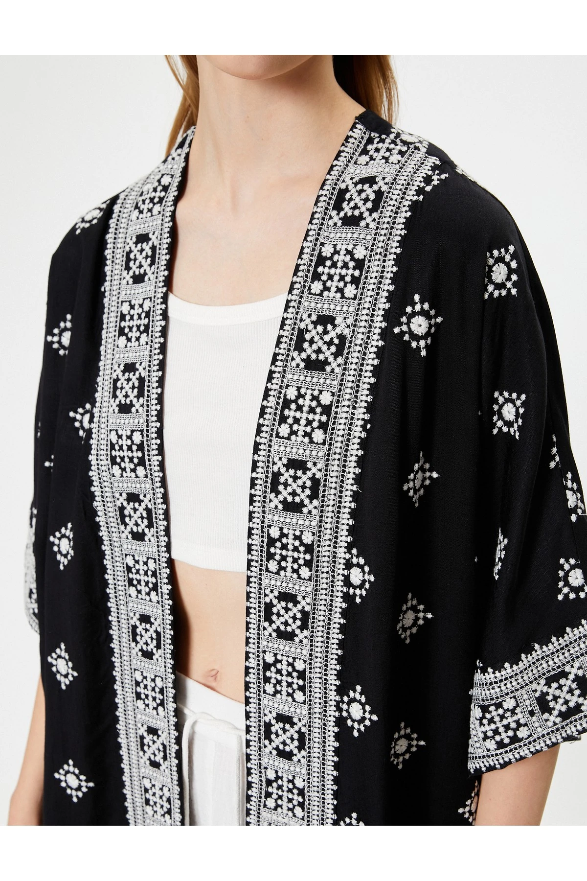 Viskon Kimono Nakışlı