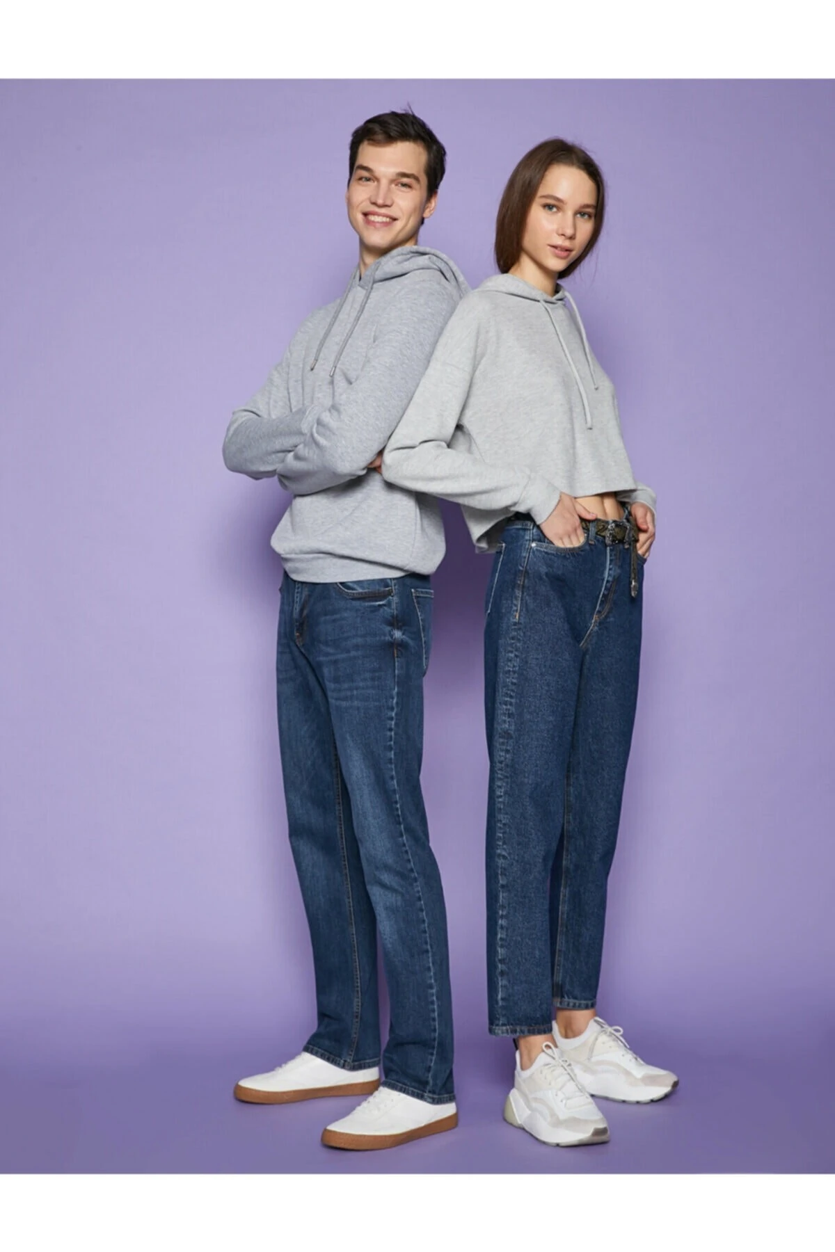 Erkek Gri Kapüsonlu Sweatshirt 0YAM71593LK