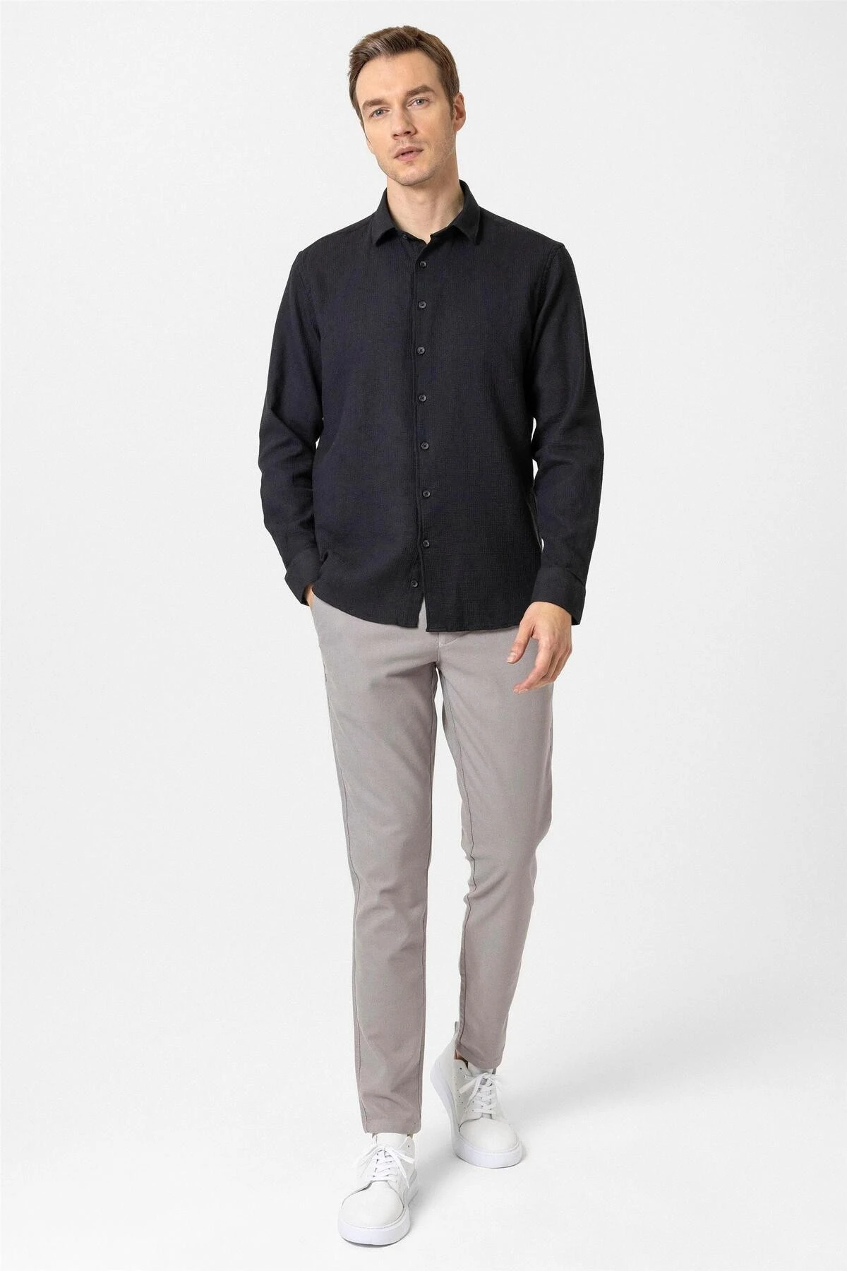 Köşeli Manşet Slimfit Desenli Gömlek