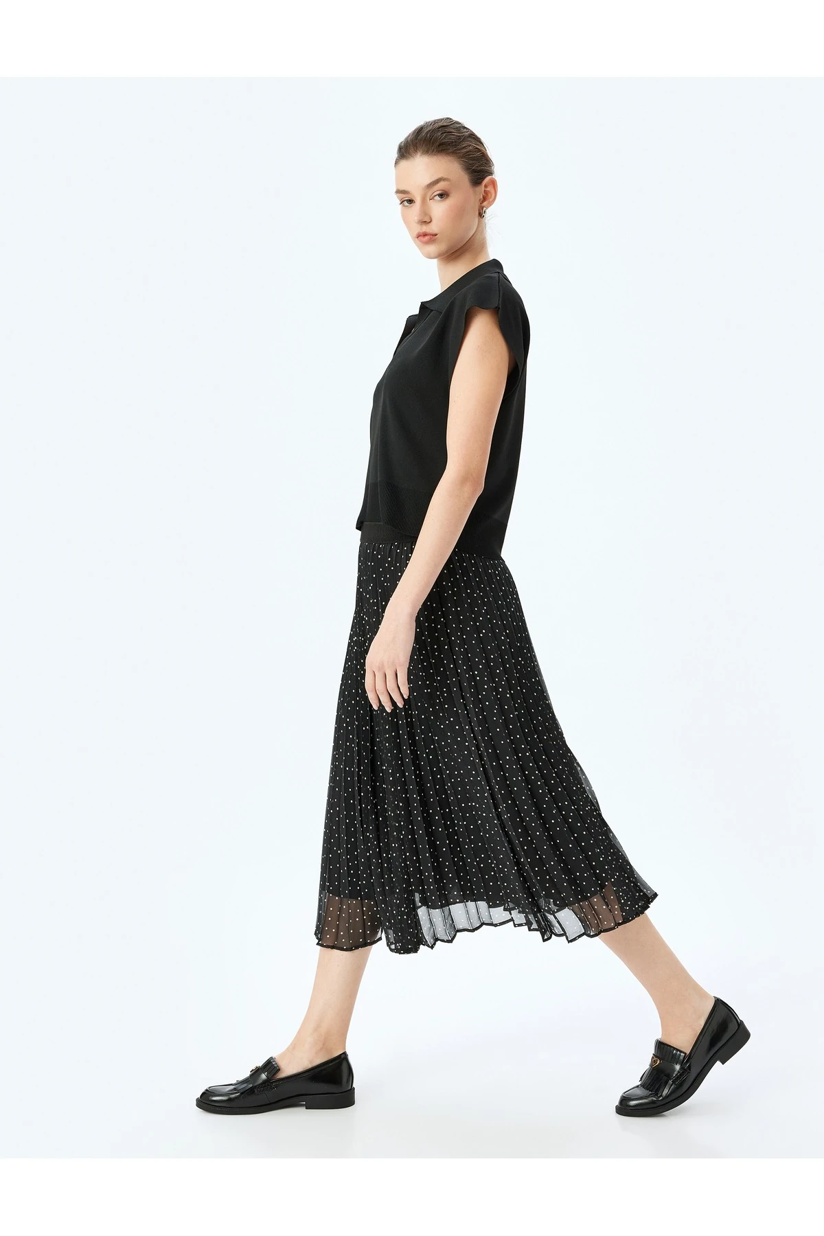 Astarlı Yüksek Bel Puantiyeli Midi Boy Pileli Şifon Etek