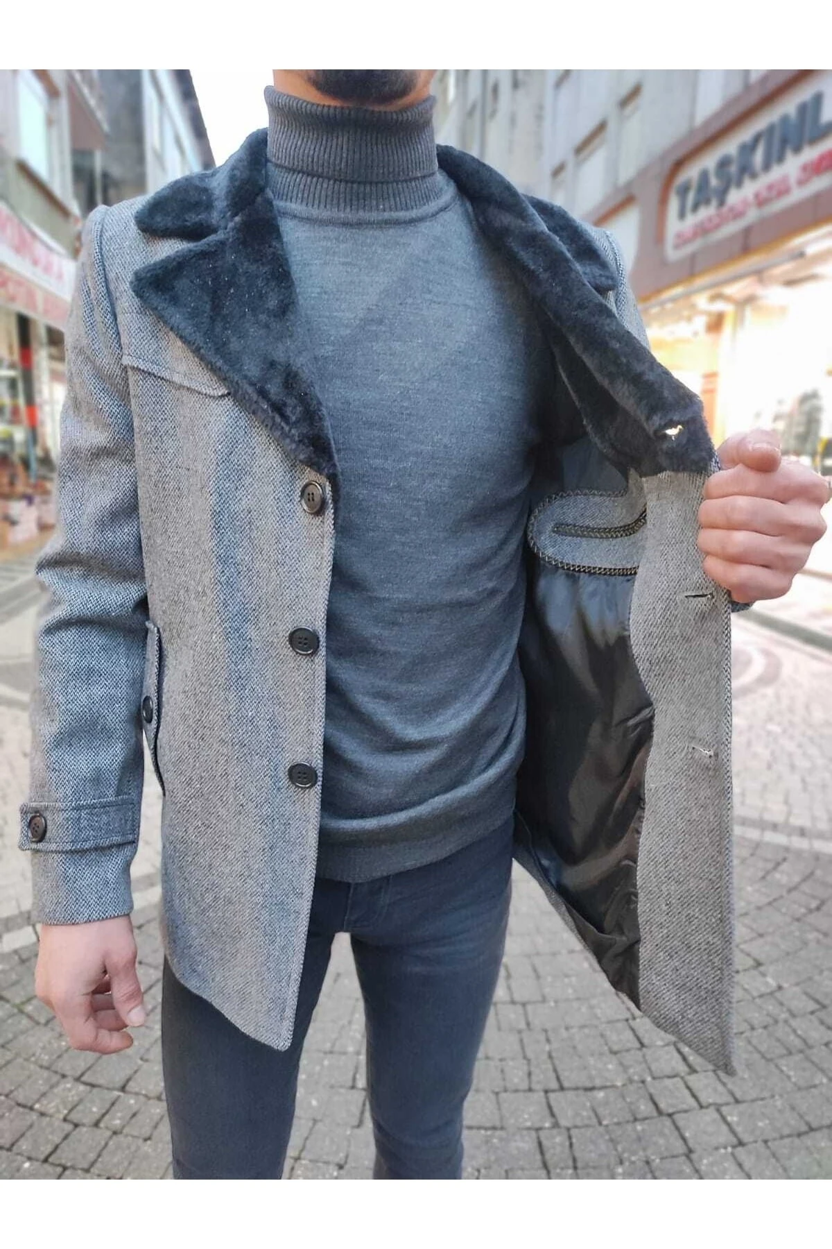 Retro Cep Ve Fermuar Detaylı Kürklü Yaka Kaşe Kaban Palto Gri