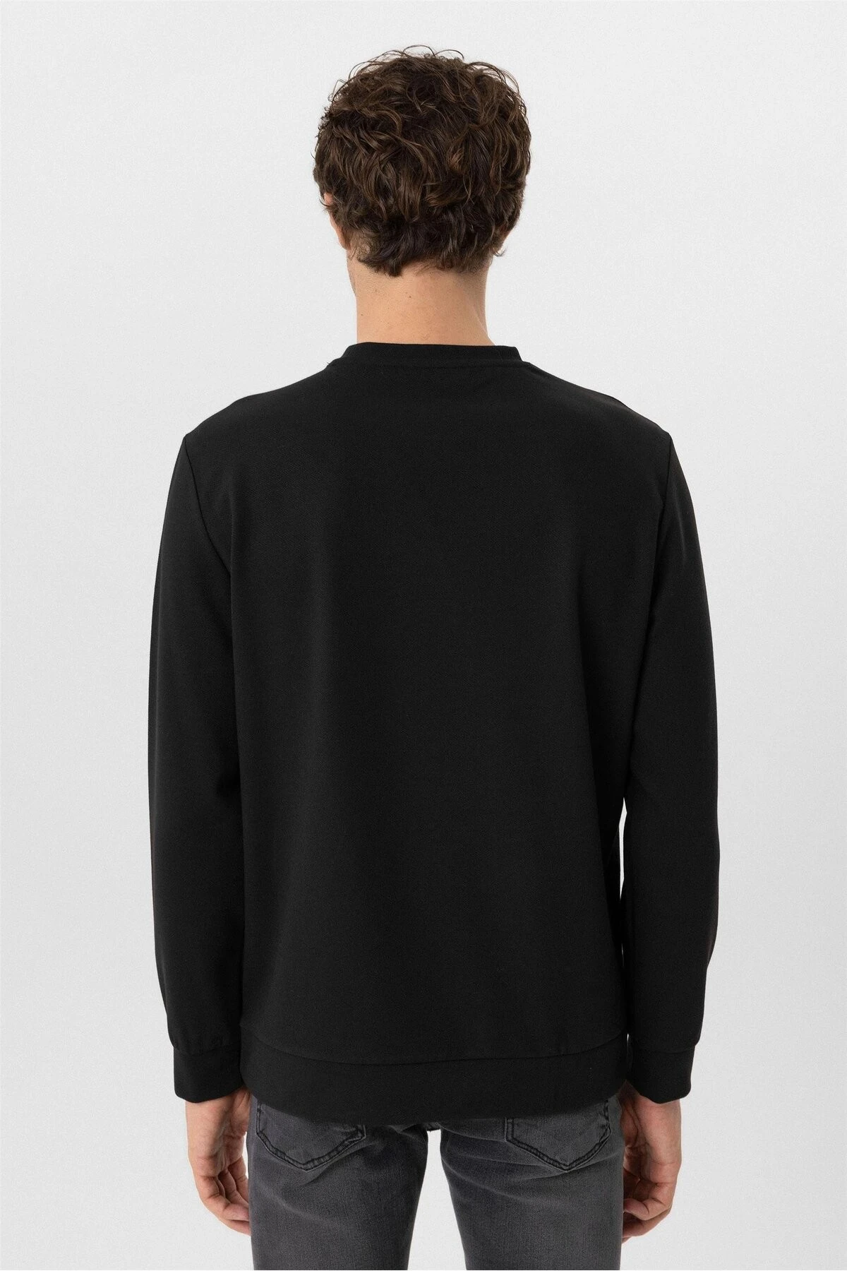 Siyah Regular Düz Bisiklet Yaka Triko