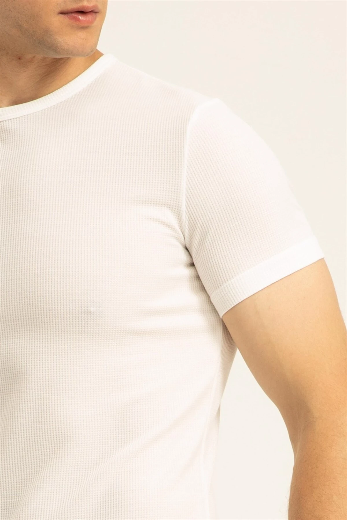 Süvari Slim Fit Waffle Desenli O Yaka Siyah Tshirt