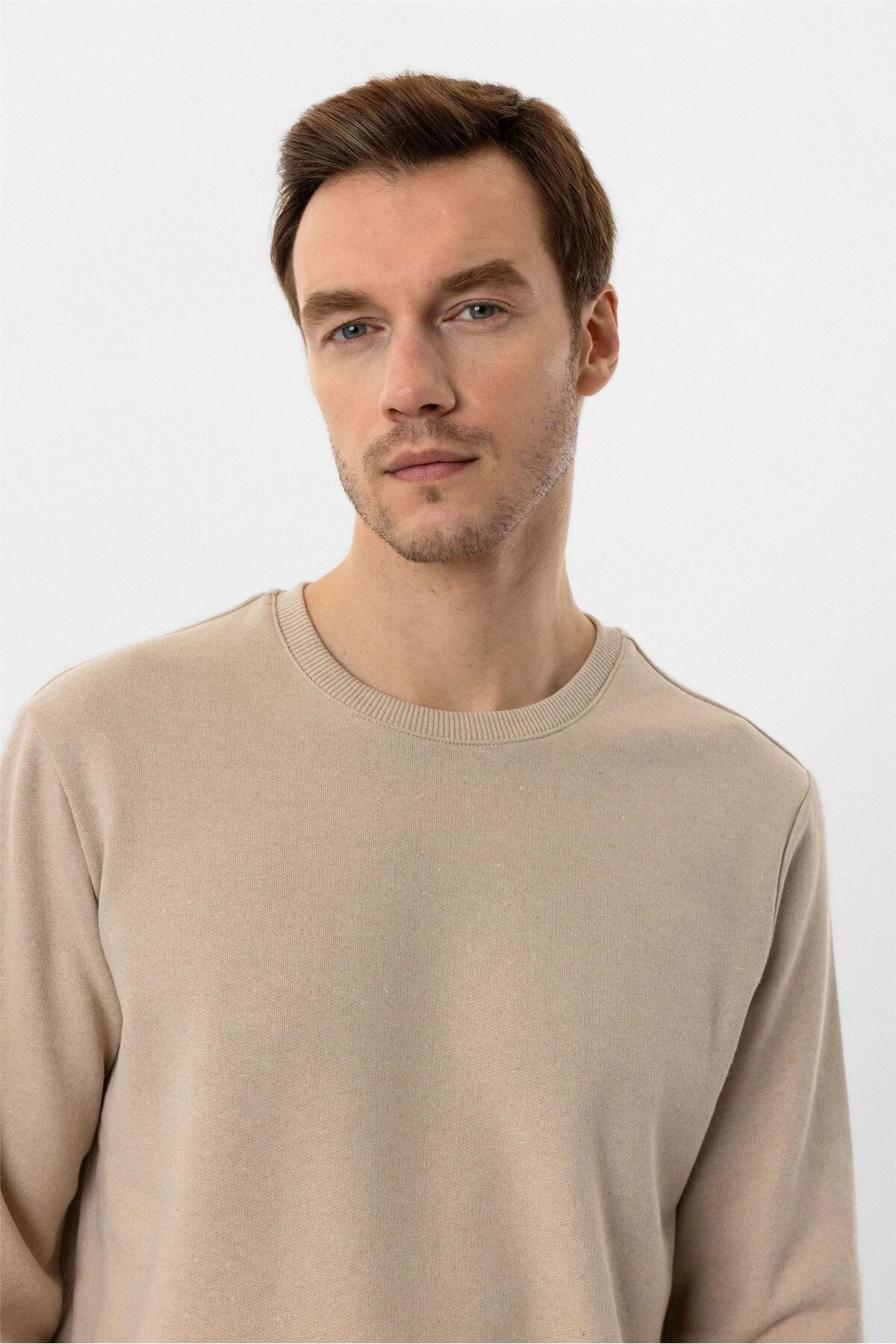 Oversize Kalıp Lacivert O Yaka 3 İplik Yumuşak Dokulu Sweat