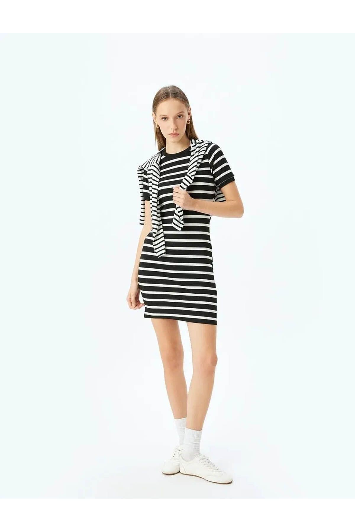 Bisiklet Yaka Kısa Kollu Fitilli Mini Bodycon Elbise