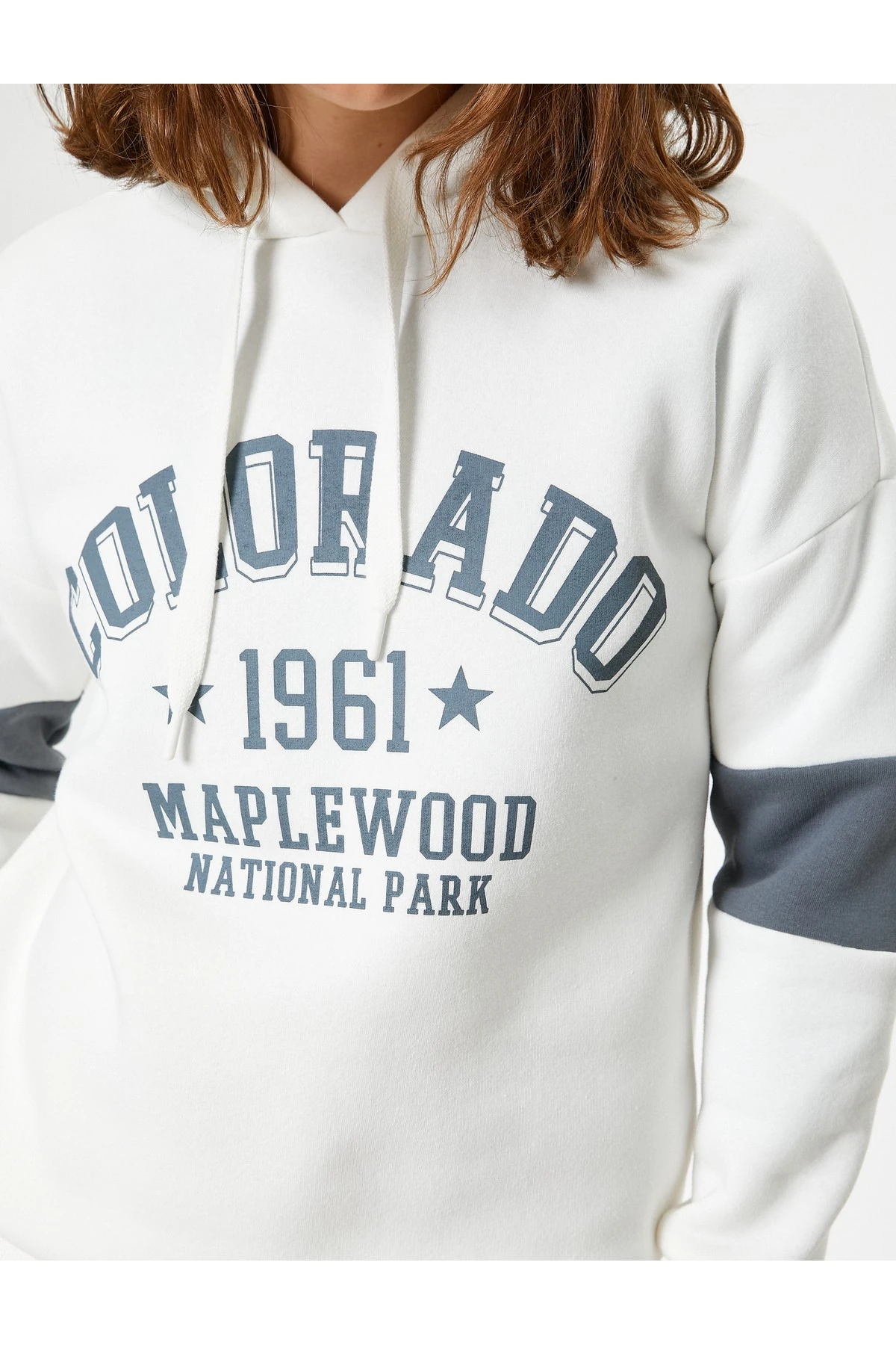 Şardonlu Oversize Kolej Baskılı Sweatshirt Kapüşonlu Renk Bloklu