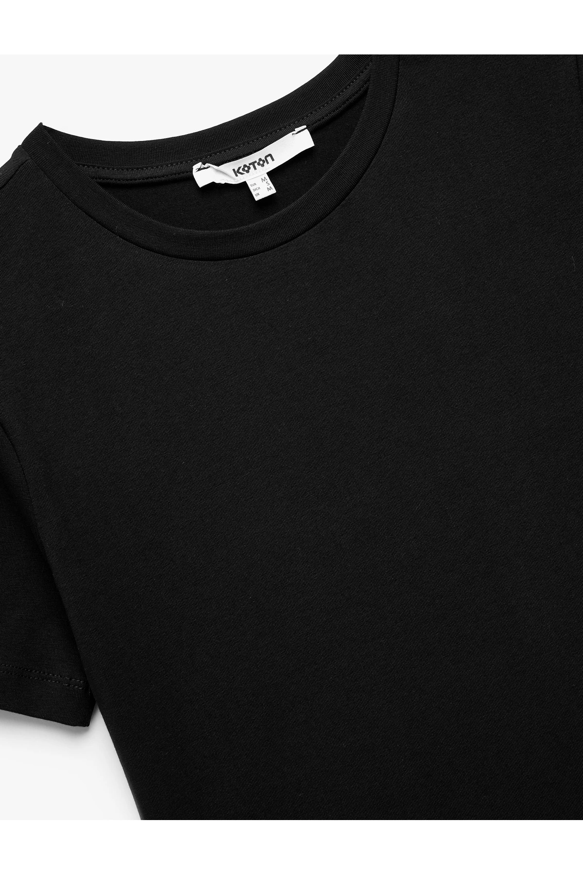 Pamuklu Slim Fit Kısa Kollu Bisiklet Yaka Tişört