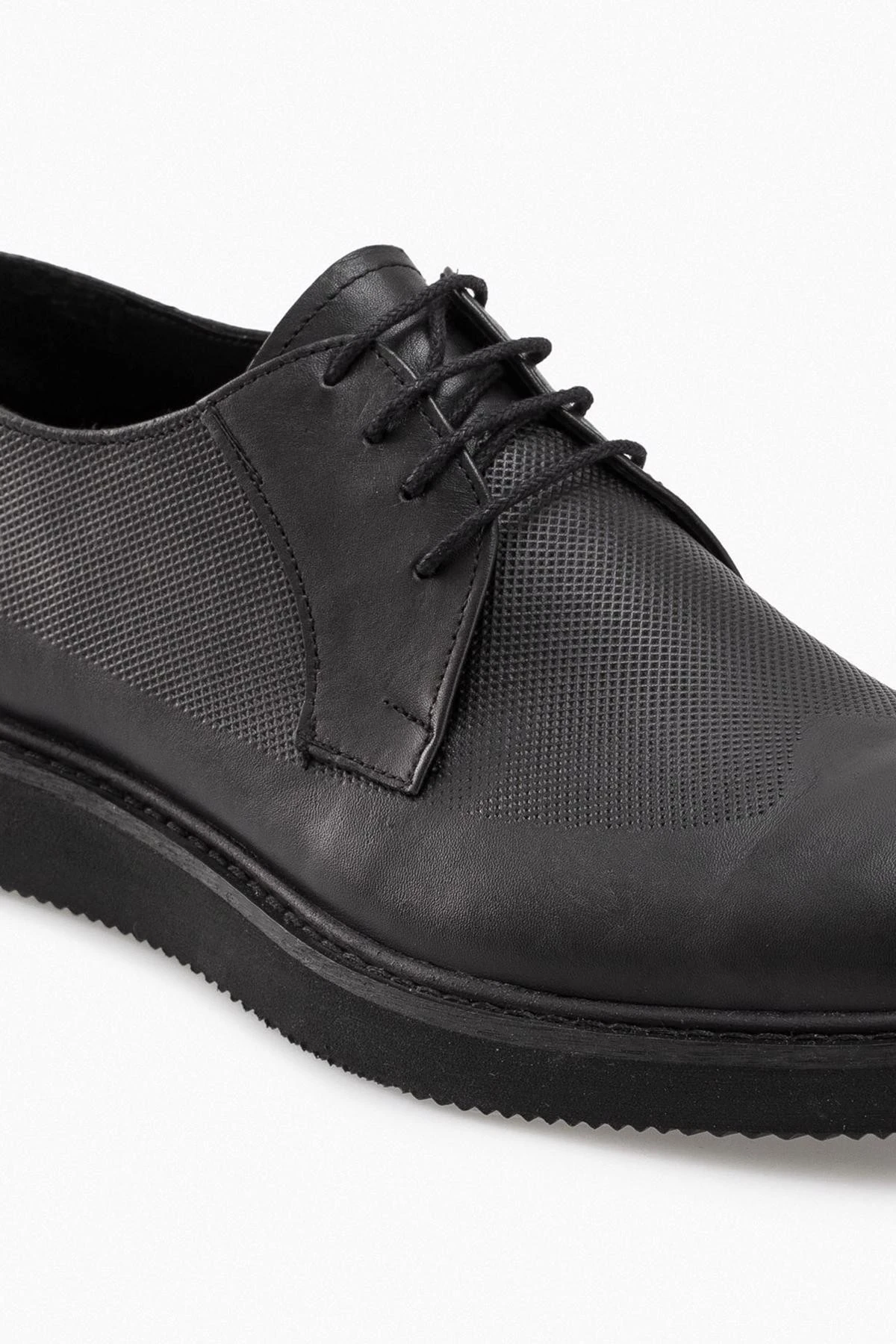 Mat Siyah Düz Taban Bağcıklı Casual Erkek Ayakkabı