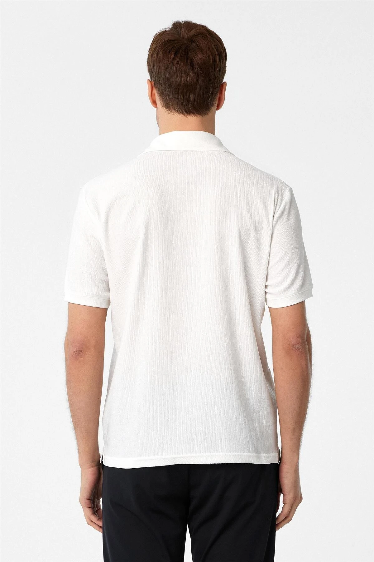 Beyaz Regular Düz Polo Yaka Tişört