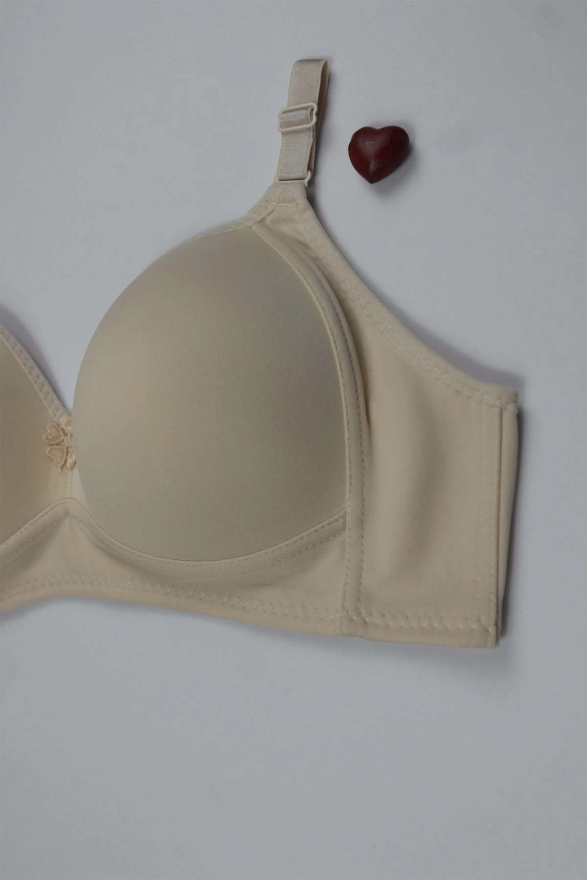 Ebru Balensiz Toparlayıcı Minimizer Sütyen 1051