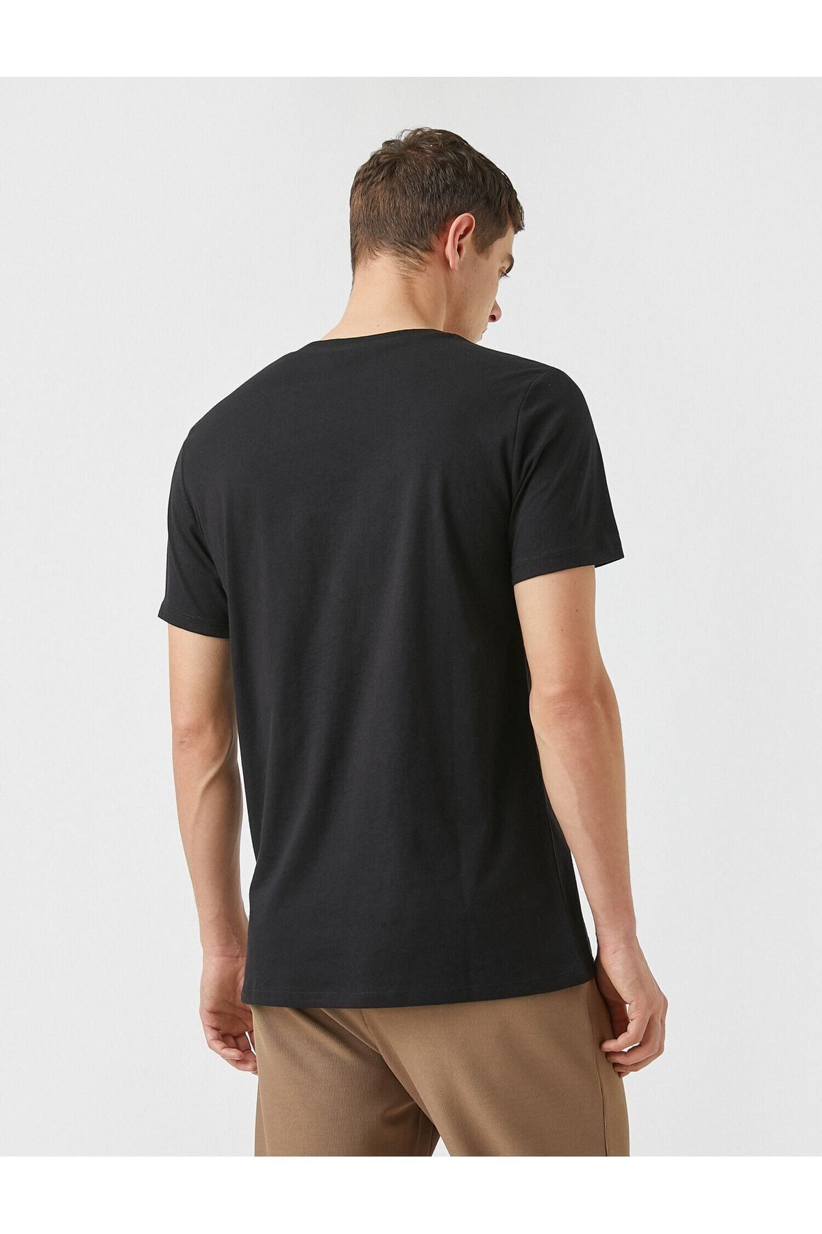 2yam11263dk Erkek T-shirt Siyah