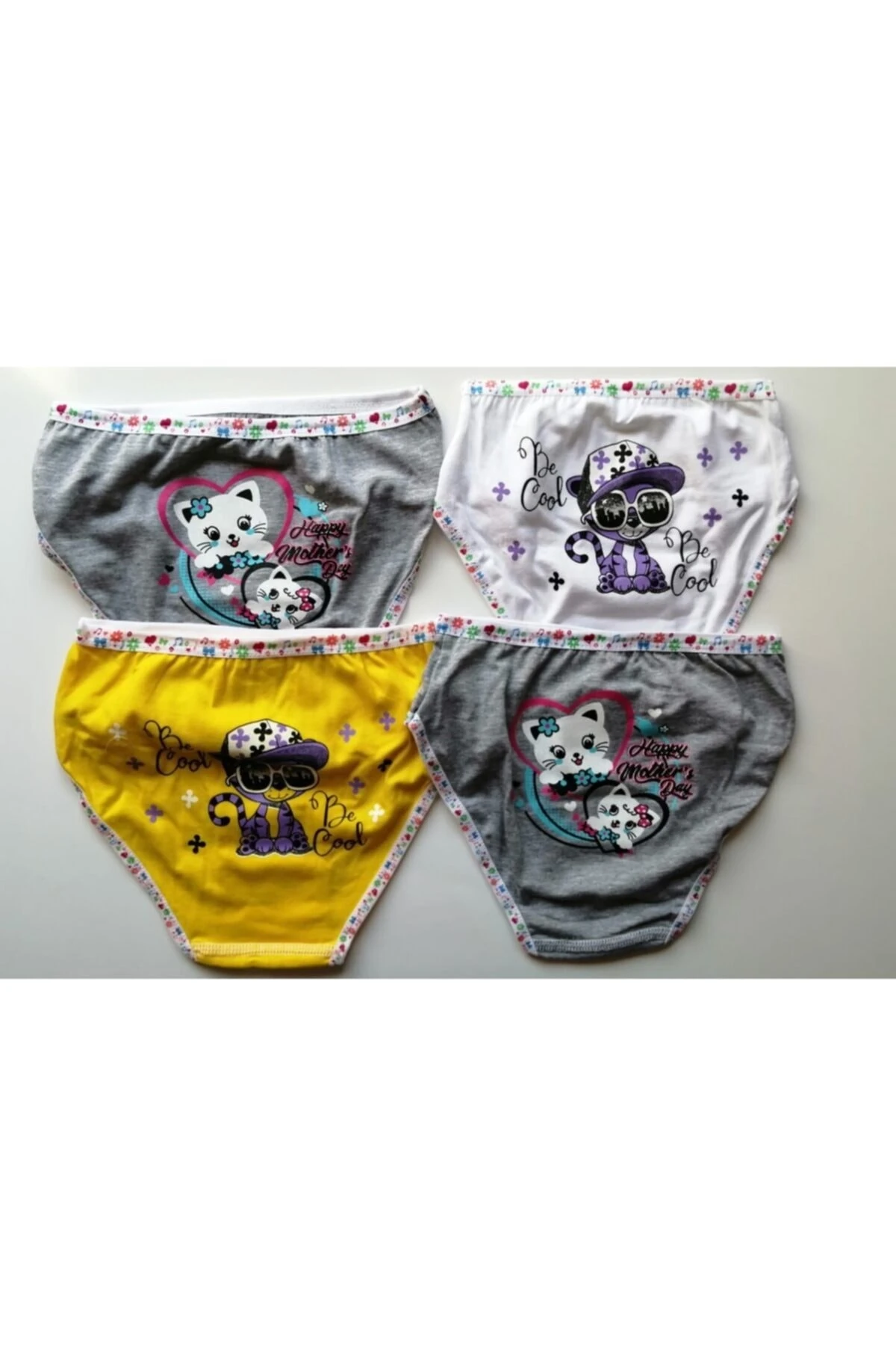 Kız Sarı Çocuk Arkası Baskılı Külot 3 lü