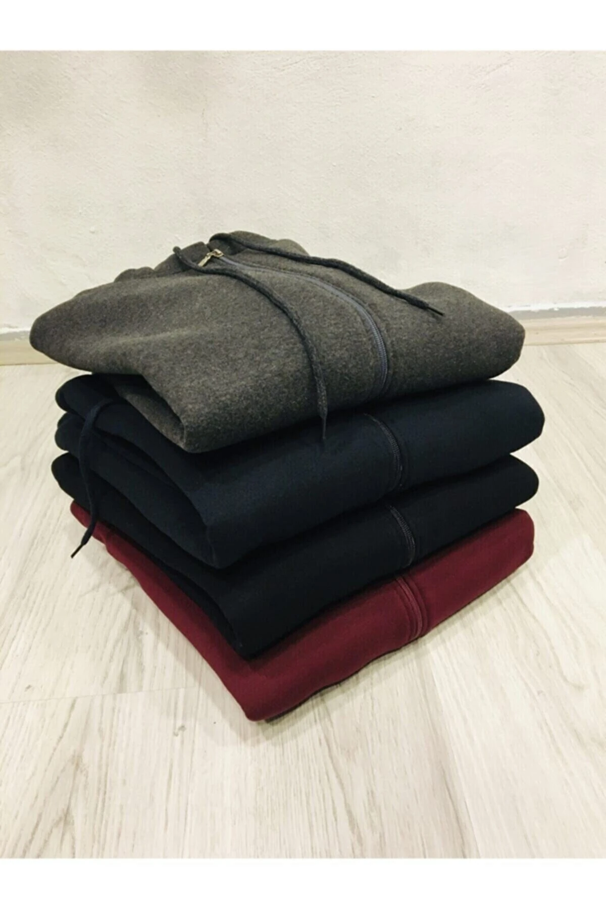 Massi İçi Kalın Fermuarlı Kapüşonlu Mont Hırka Siyah