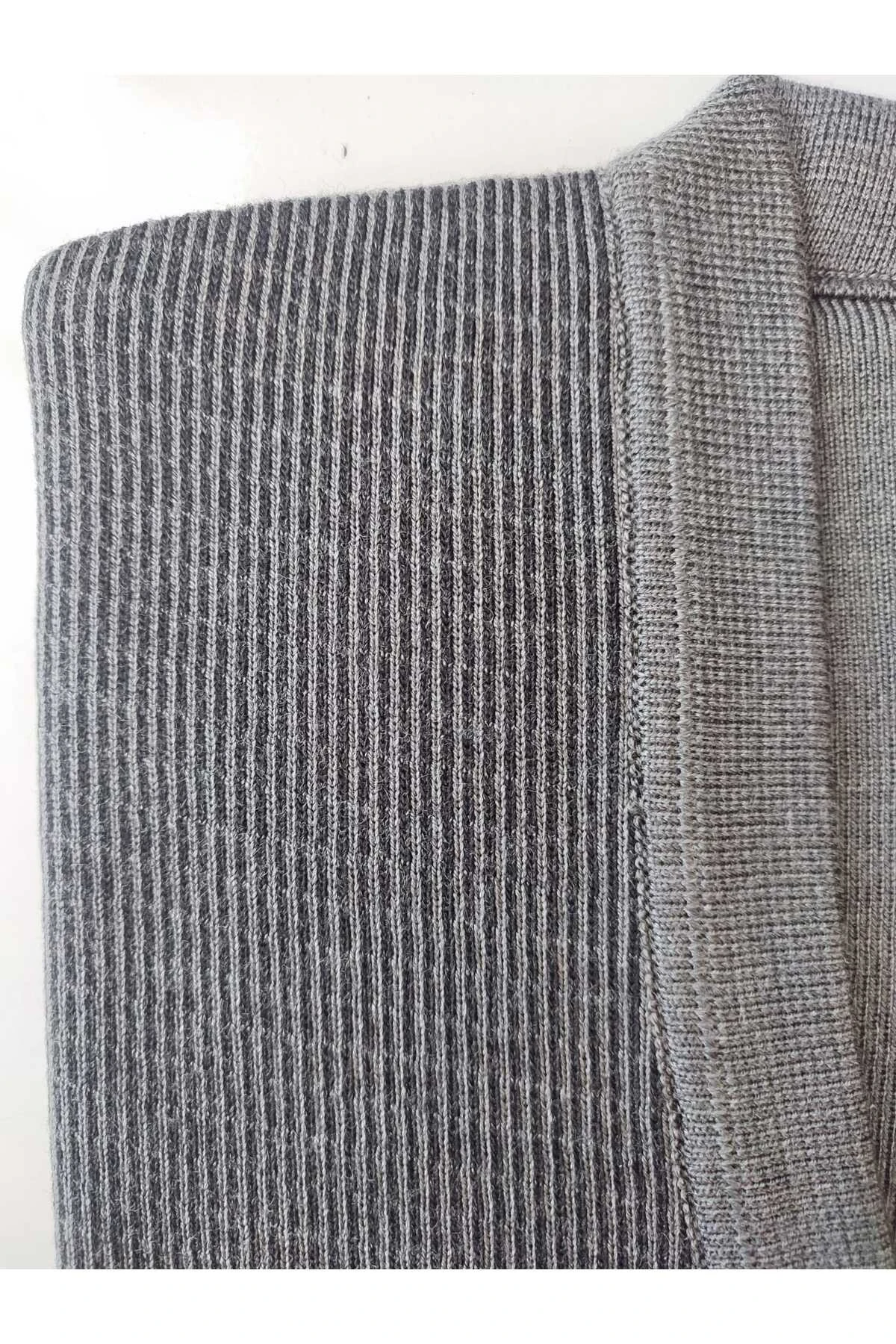 Dvt Çelik Örme Akrilik Düğme Ve Cep Detaylı Hırka Bej