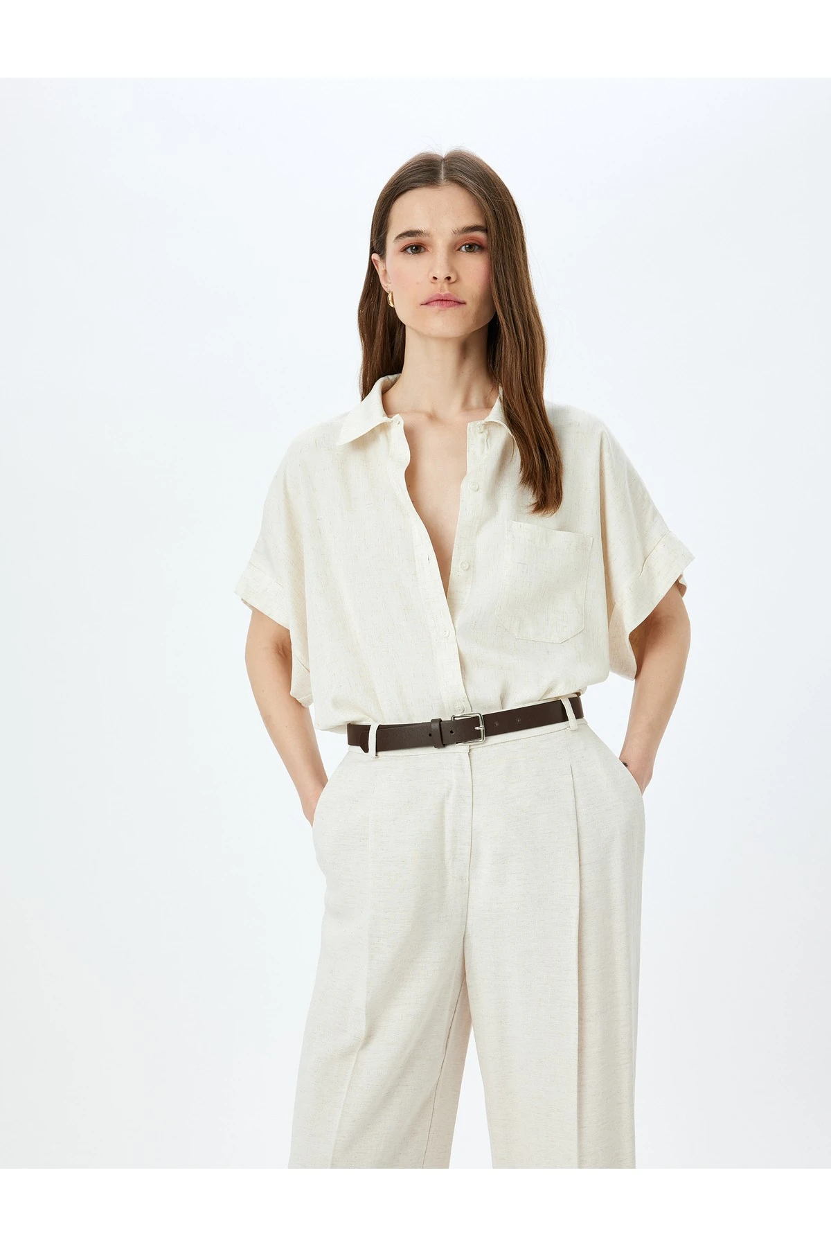 Tek Cep Detaylı Keten Karışımlı Kısa Kollu Gömlek